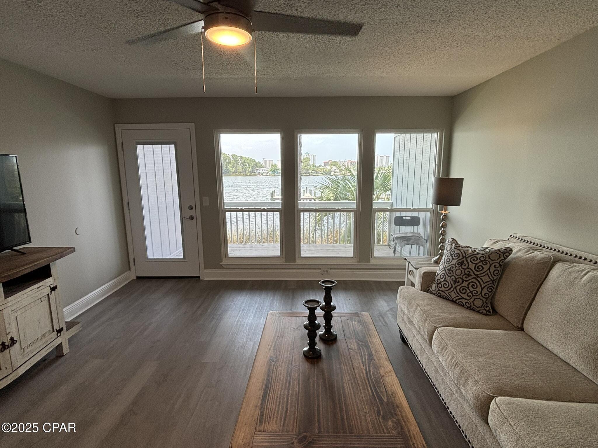 Ssg5noarc6yydvpovdlaw5ovvfn4sbqcevh39dnivue