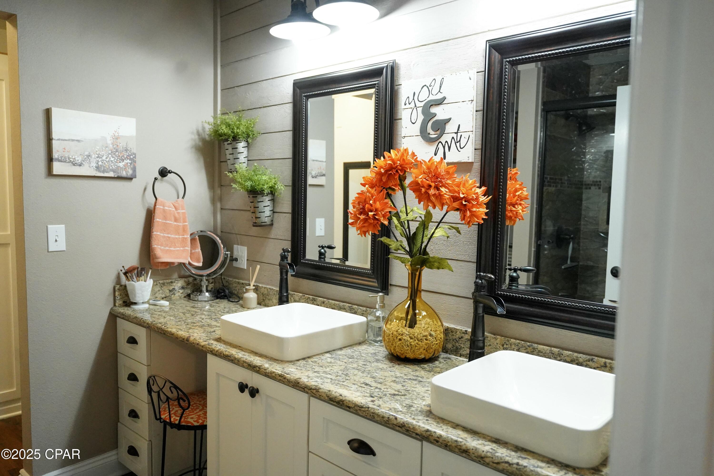 8set8osvqtwdjsq6yuilky8sk63c4ythkz_eaqgymao