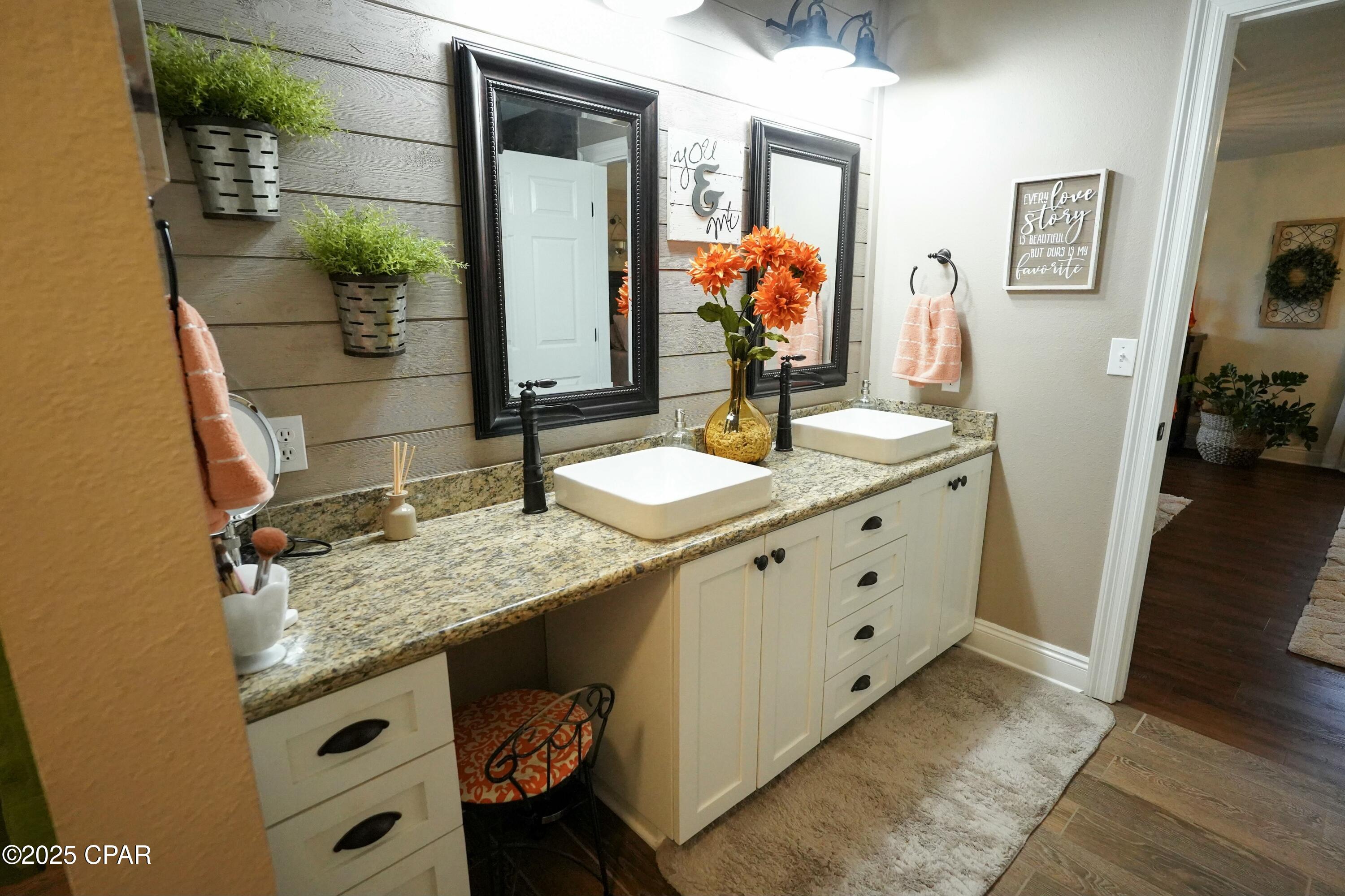 Image 56 For 860 Highway 71