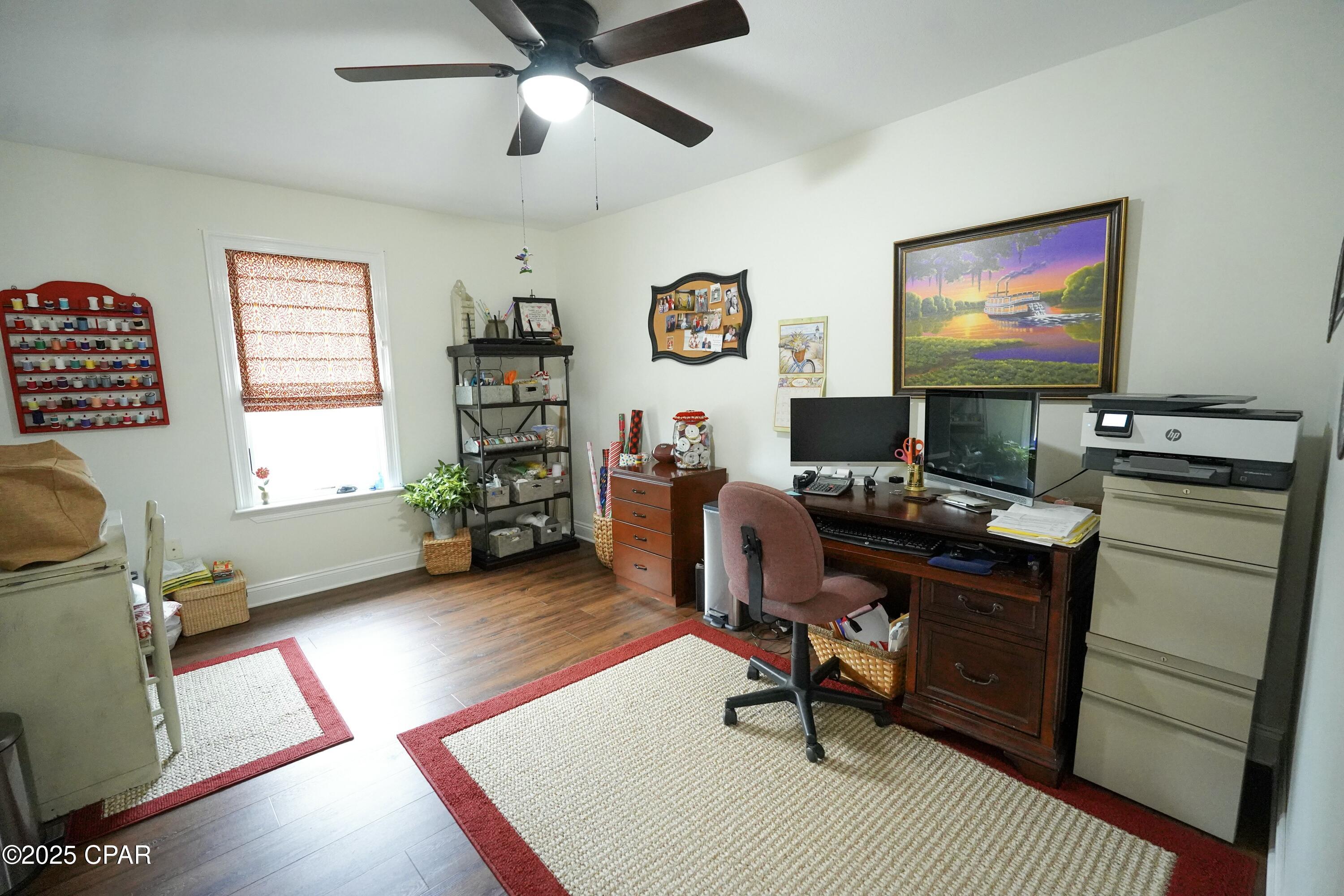 C_rvwdeam5kvcan_rxanesf_g6lq Go_r9vzqejetxw