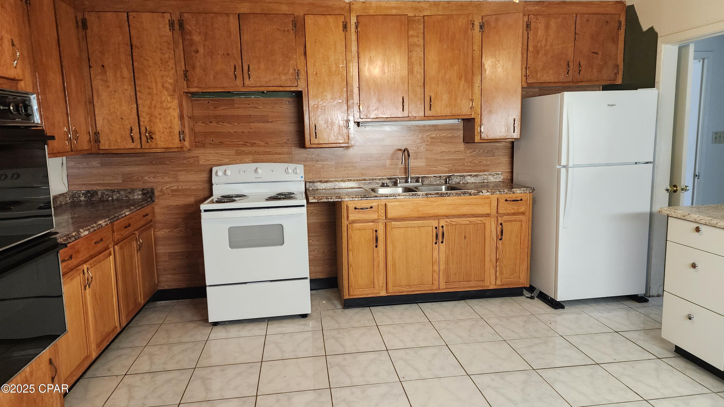 Cexlmvs2cibnew4f Bh_vx3mndlcug24jj1te6t1rxa