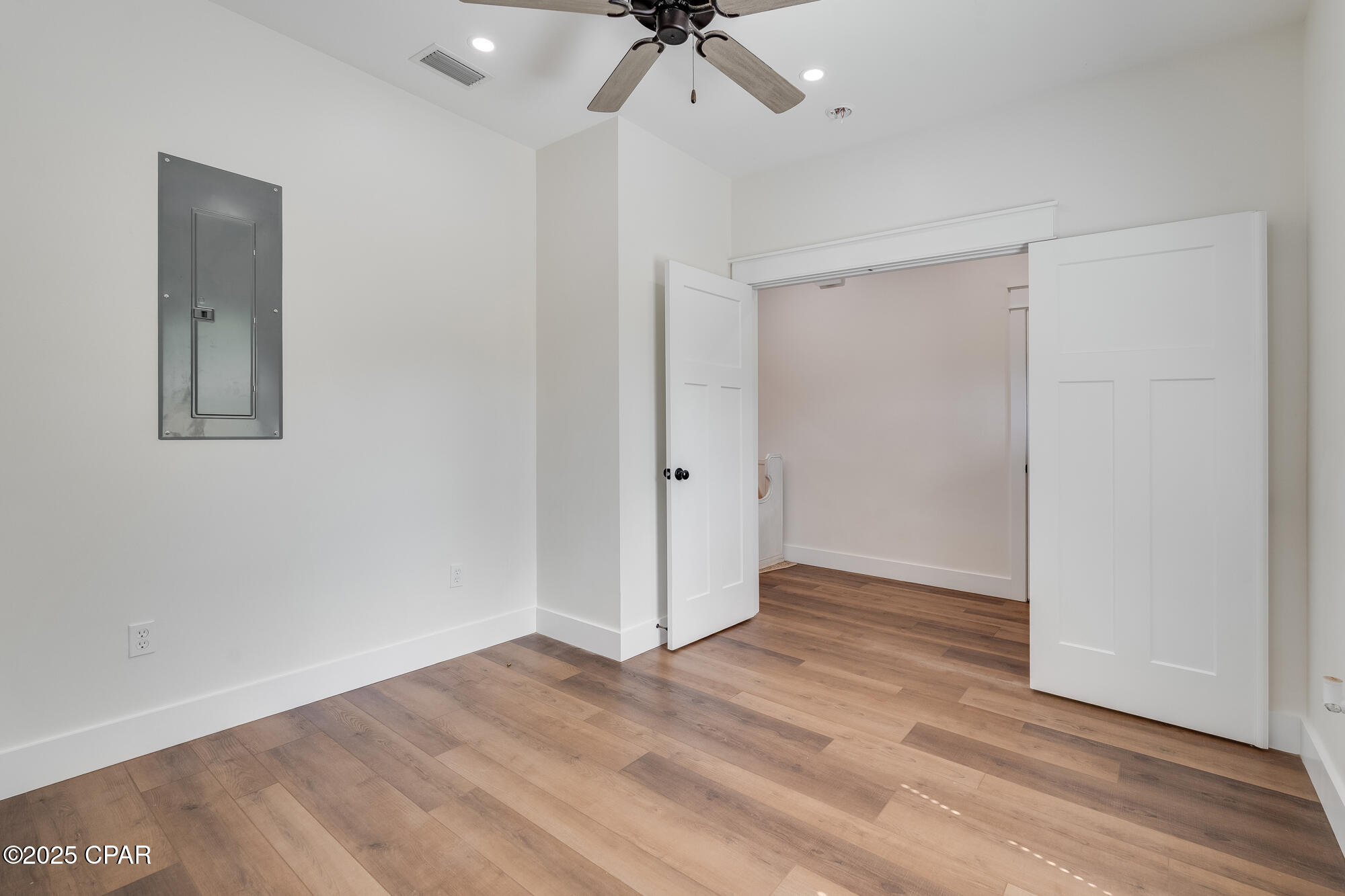  Wglakjslbpryu1_bz0nvn8aaoo J5drwx1cnuawlss