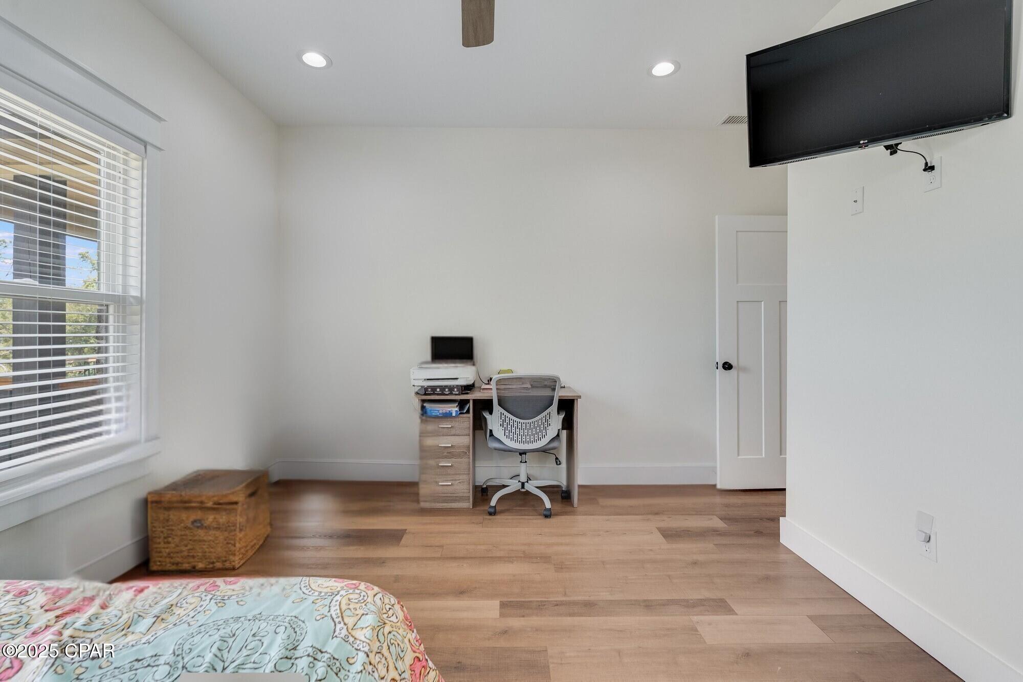 T1urty6 X6dghnzrcrehkqg D Rdvnmffaiv6d5ehiy