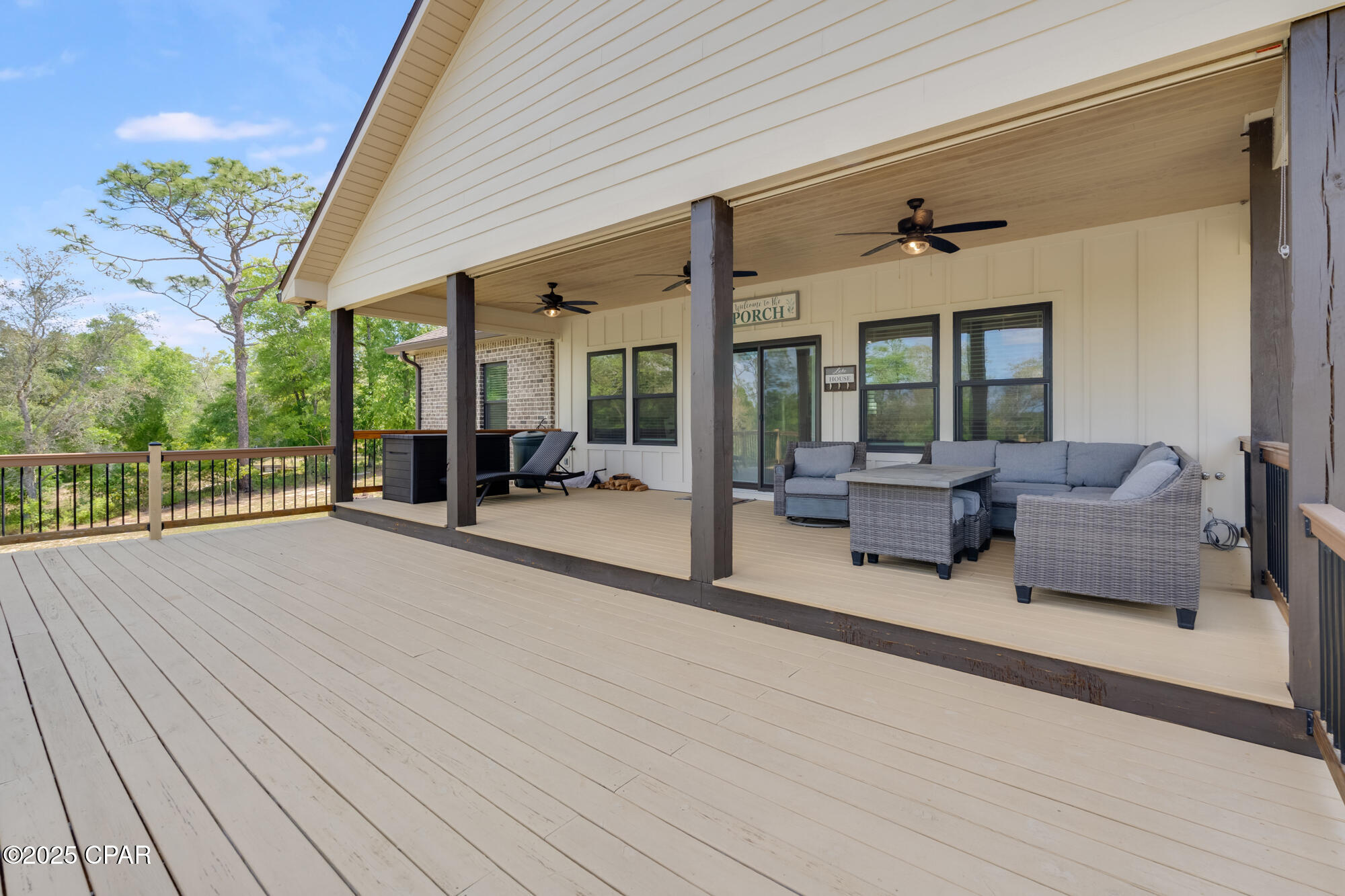 2ia76k Us7zbv7qyh6htkfofozvifnvwrvhhbe_taug