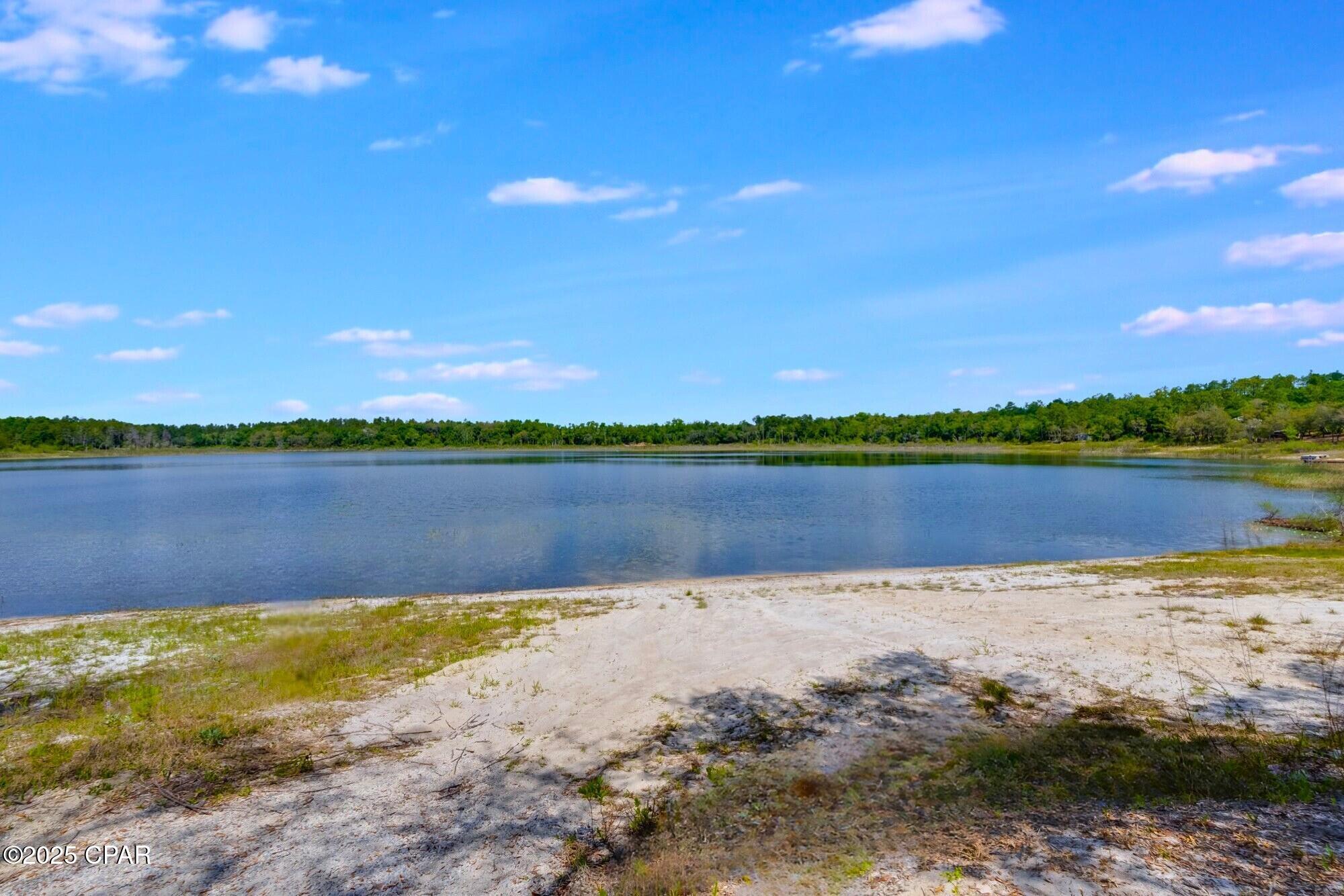 8vwmybyl6y9zi Vyvlr40nqmjk0 Gco_p5ikot7_1dm