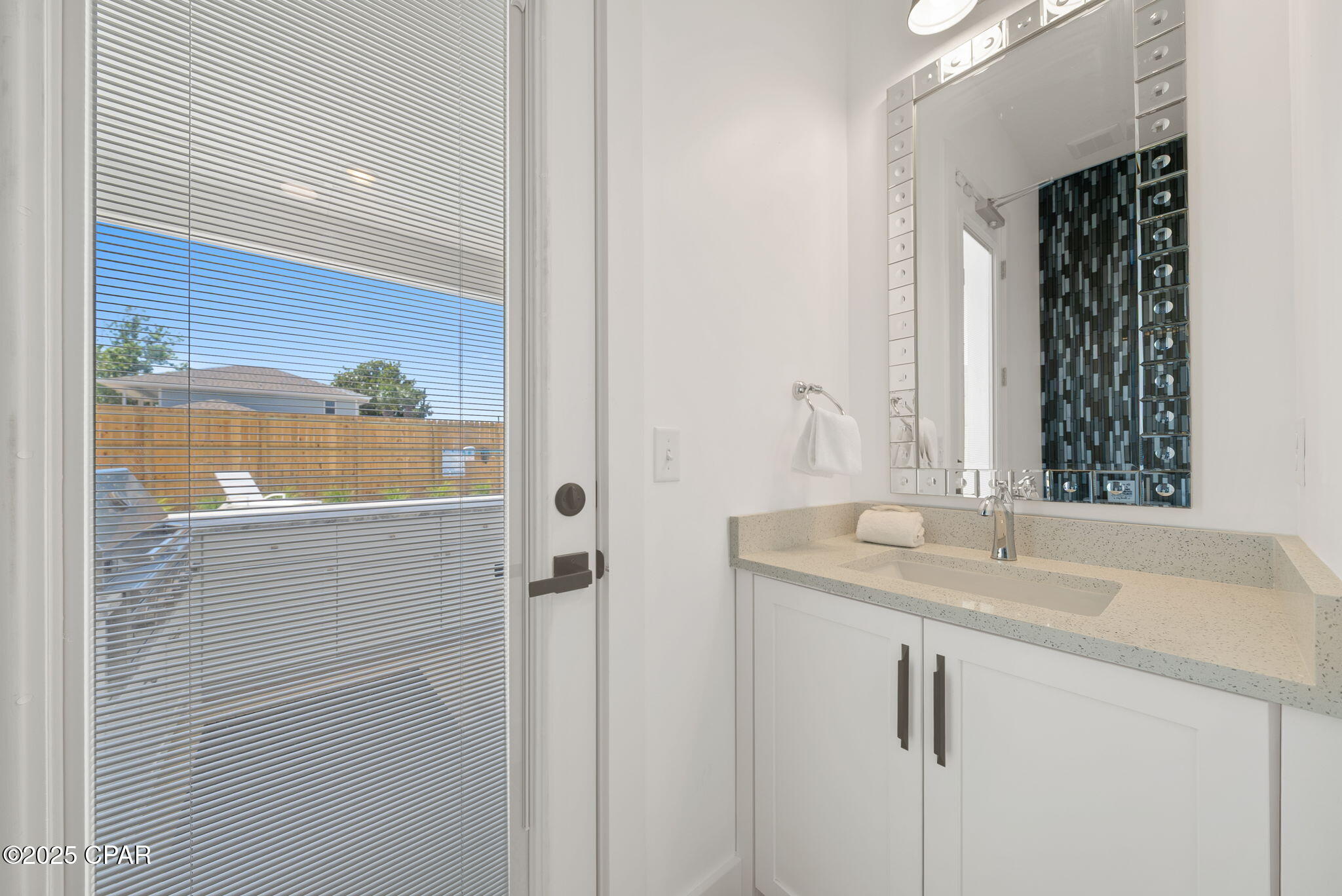 Opvipkgkszylajek3qyfptc9bif62 0updumhpn1mmm