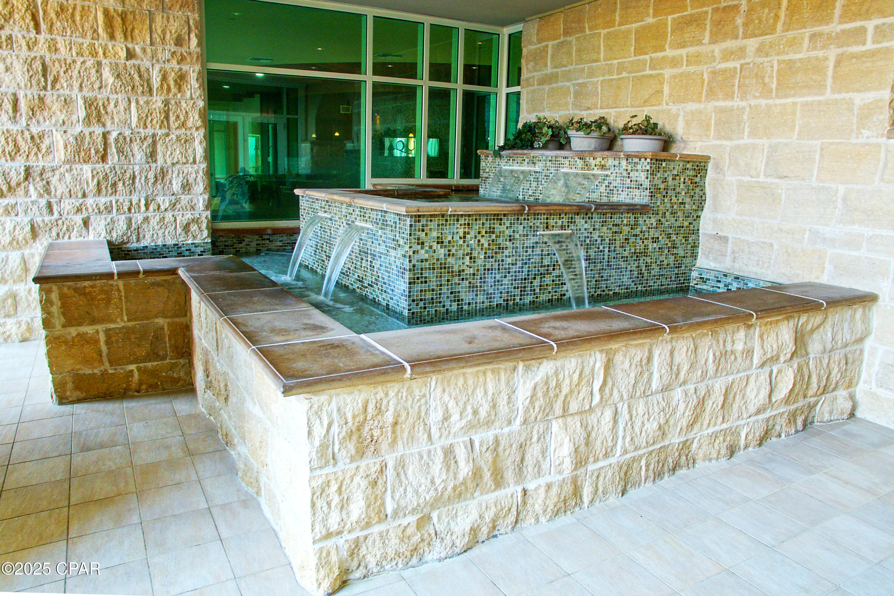 Kzfafeb9hezh5zzpcnu8xpvk8tfazr1gl0gxq2a8dbe