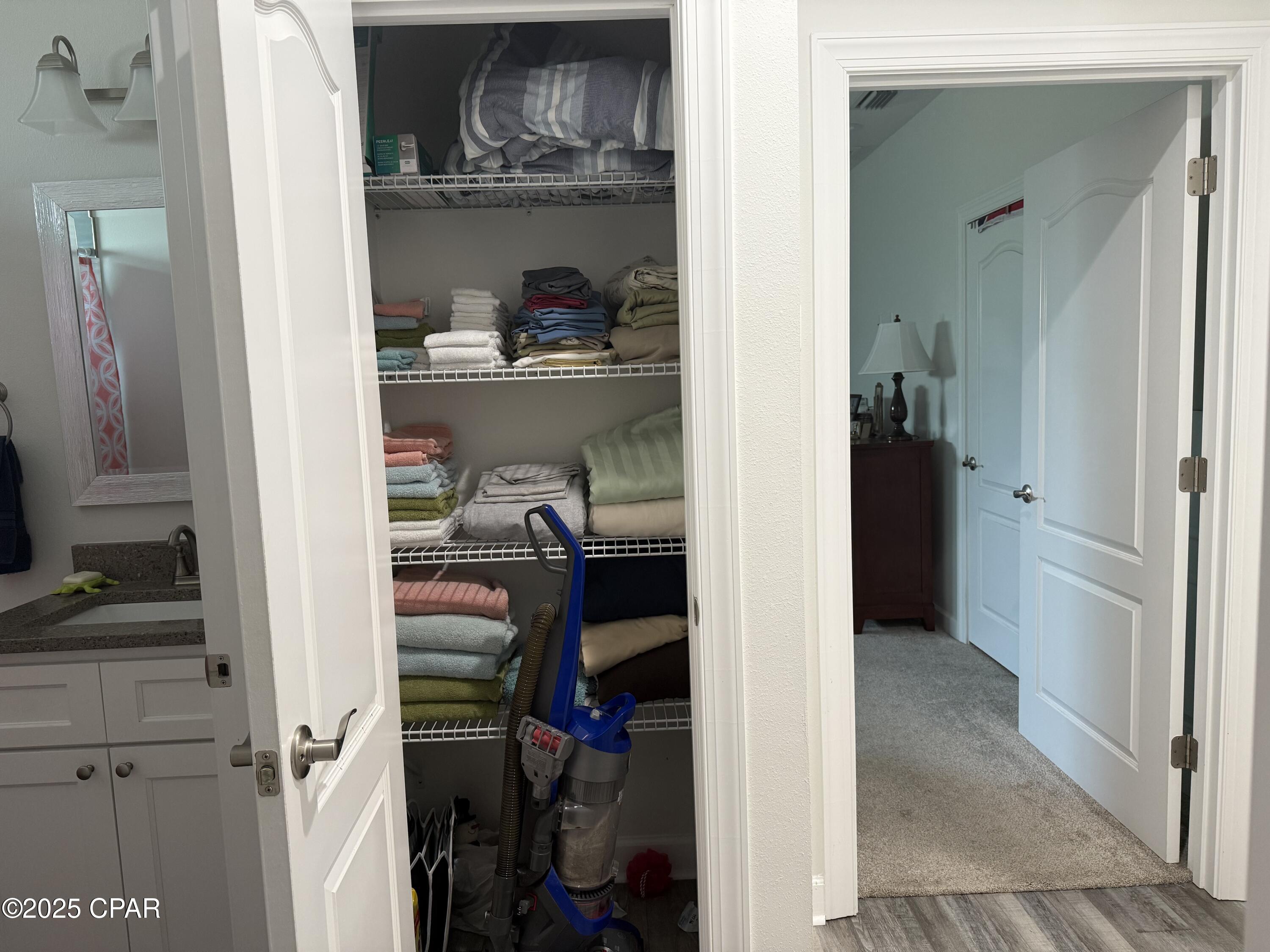 Jnmiu81mnfpa3dyygg4zyzywhhlqrblmmxxsfcgxuvm