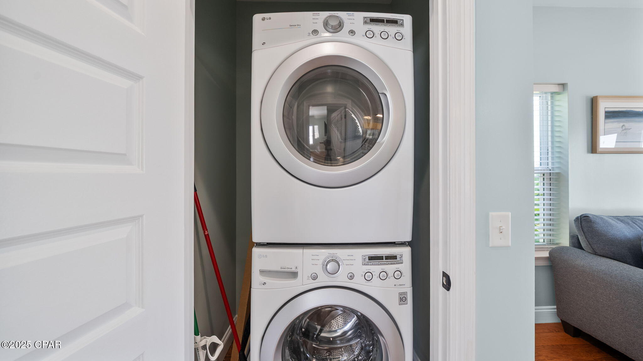 Yrviavcbqw5bcqbfziawhx8icf_qewcrwnds8tblkwy