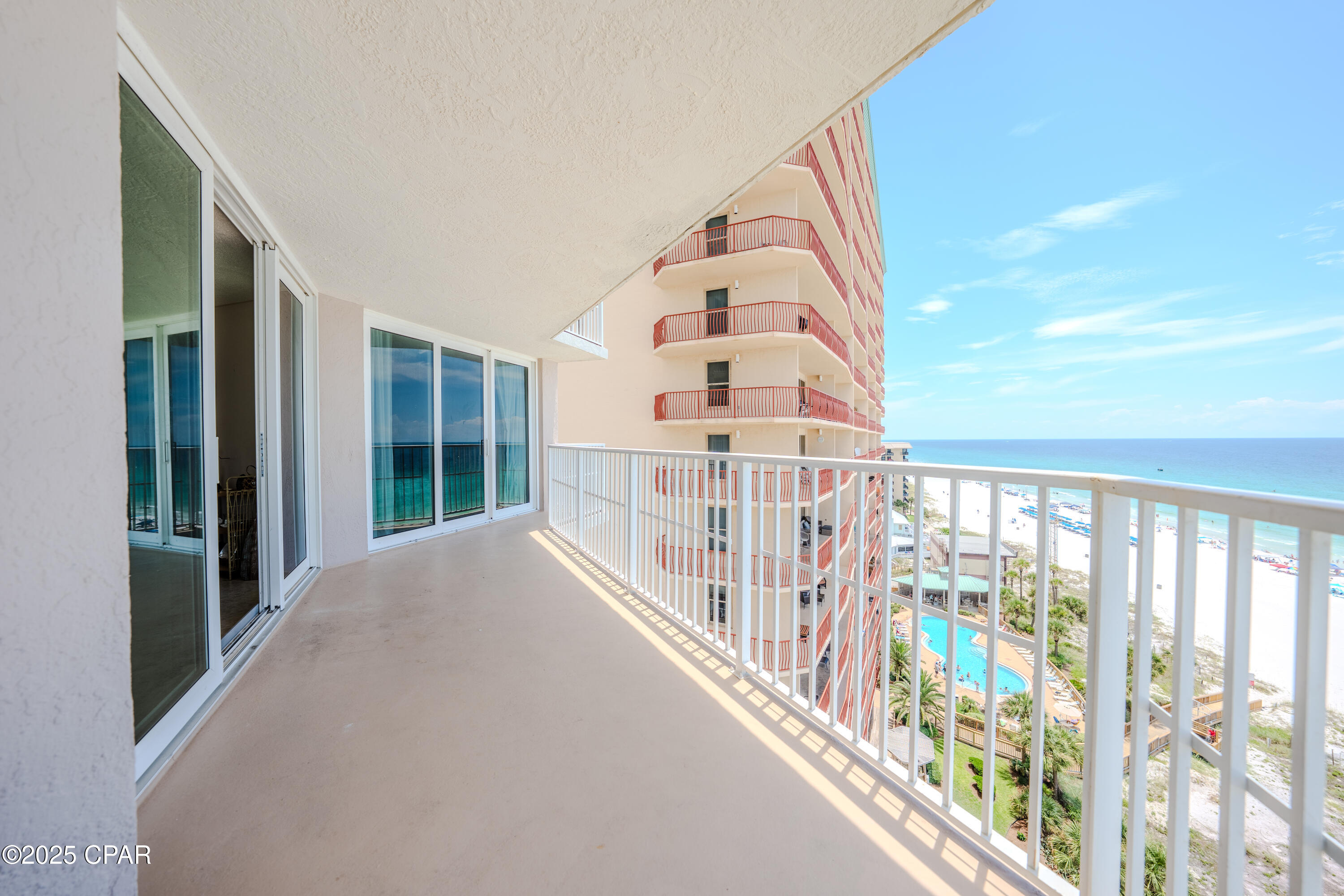 Image 20 For 7205 Thomas Drive  1206 E