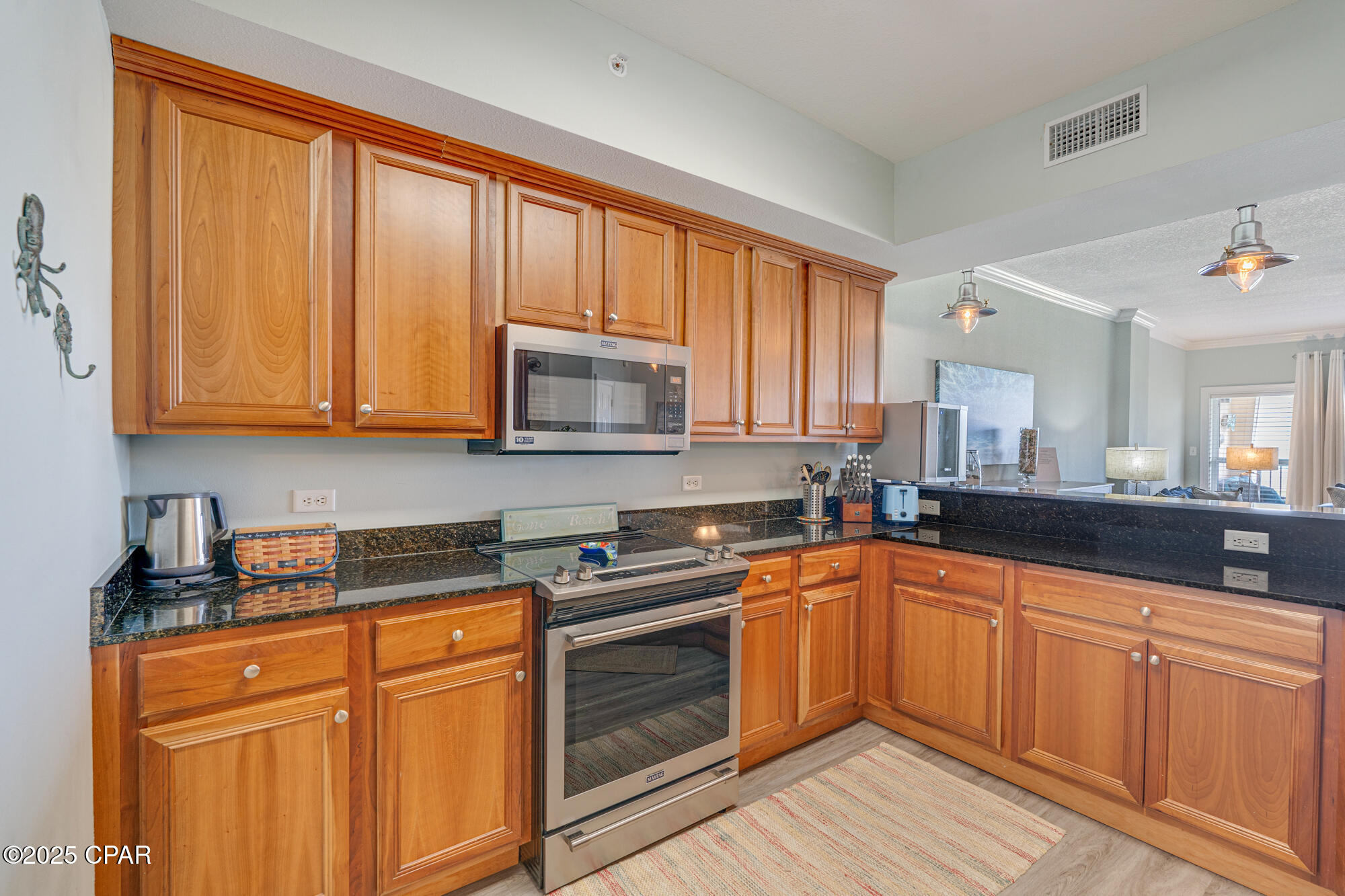 Yhzarfhfv99fyj2iqjxtblcnmo2ujct M2sft46wpfe