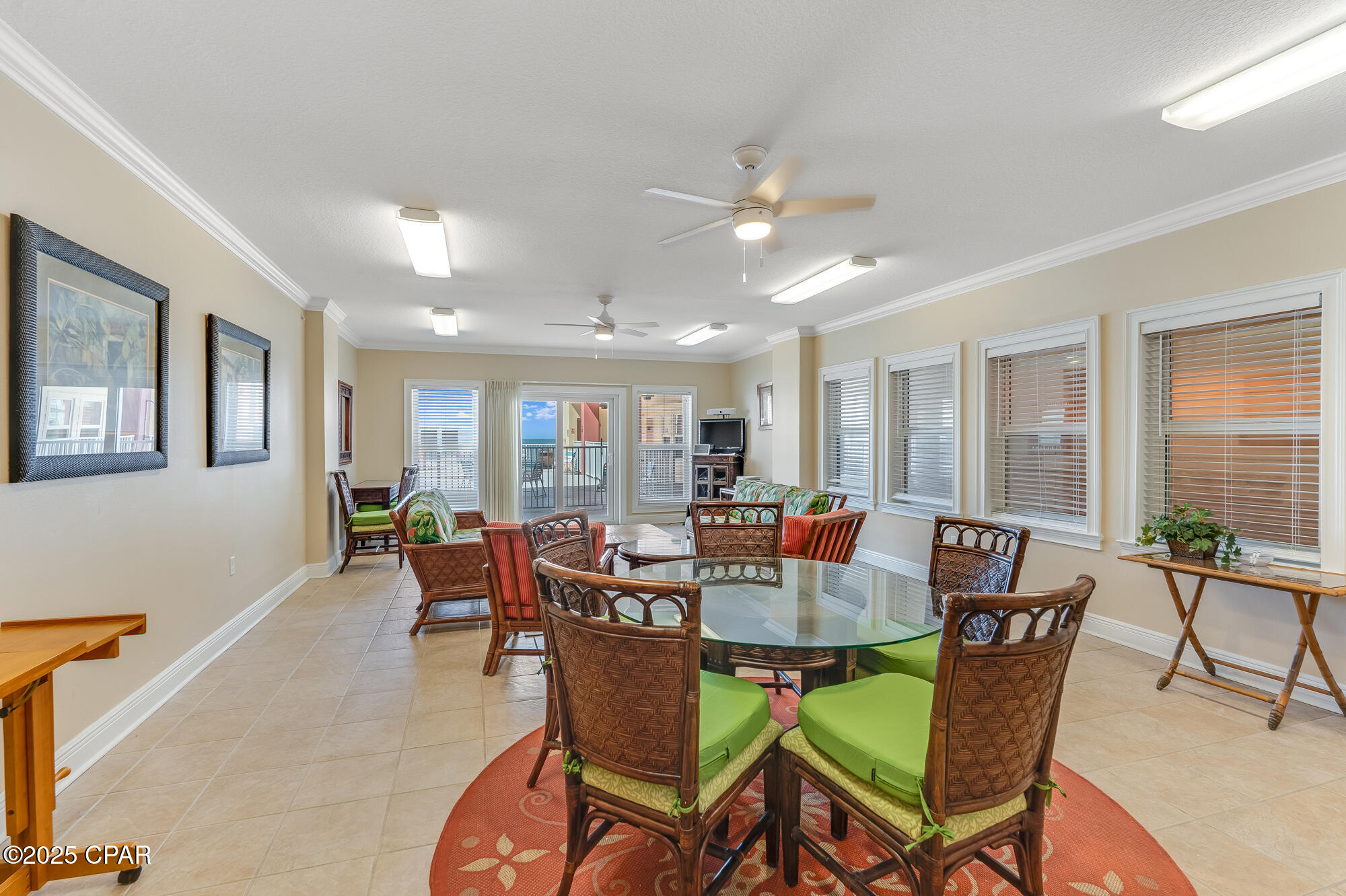 Rjeec9kns7bxdyajwluuvesyasv8vd0r_ljnukocgdg