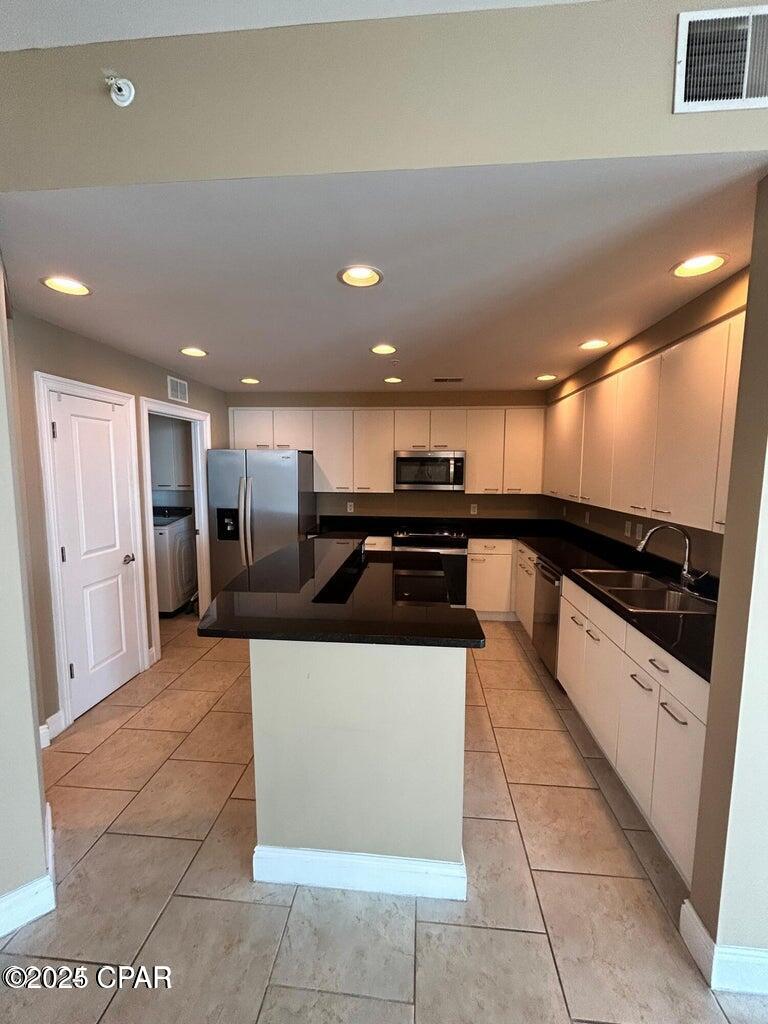 H94hwbrtuuptbtxzpha0lbziyxqjqmaf F D2 Czizw