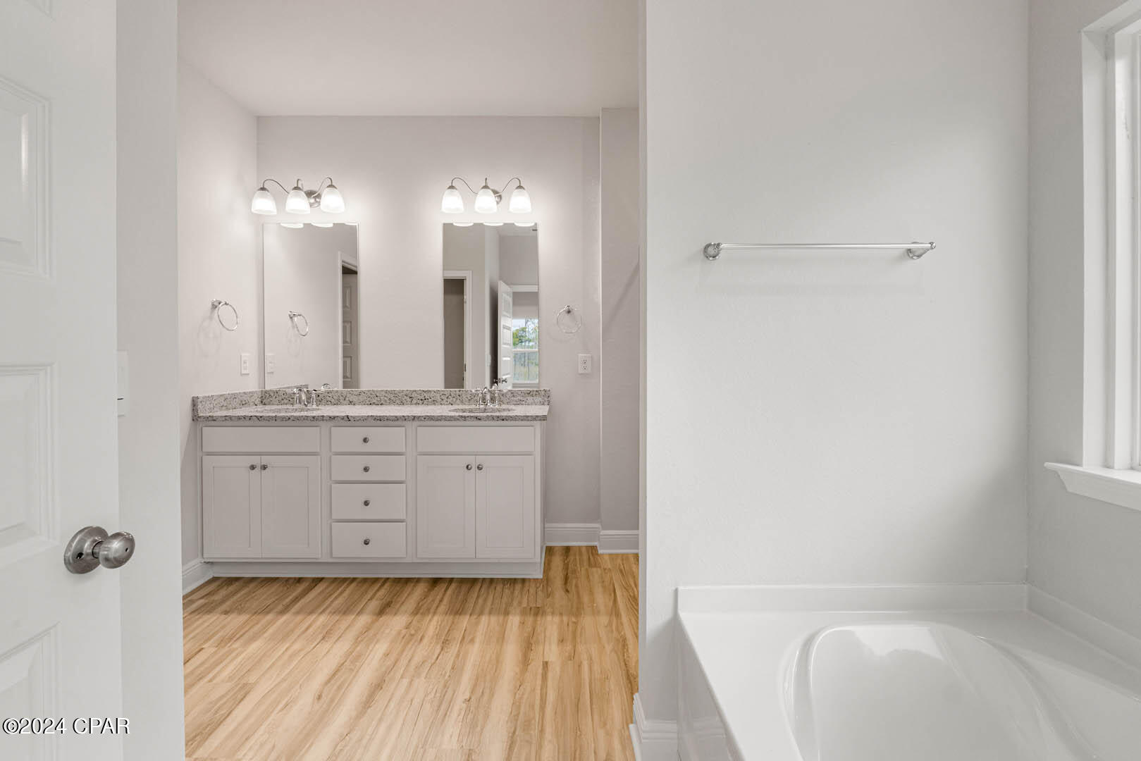 Mv0p Fhi3qhgbkwoqi J6wl8buzo If Cxb62xlwgy4