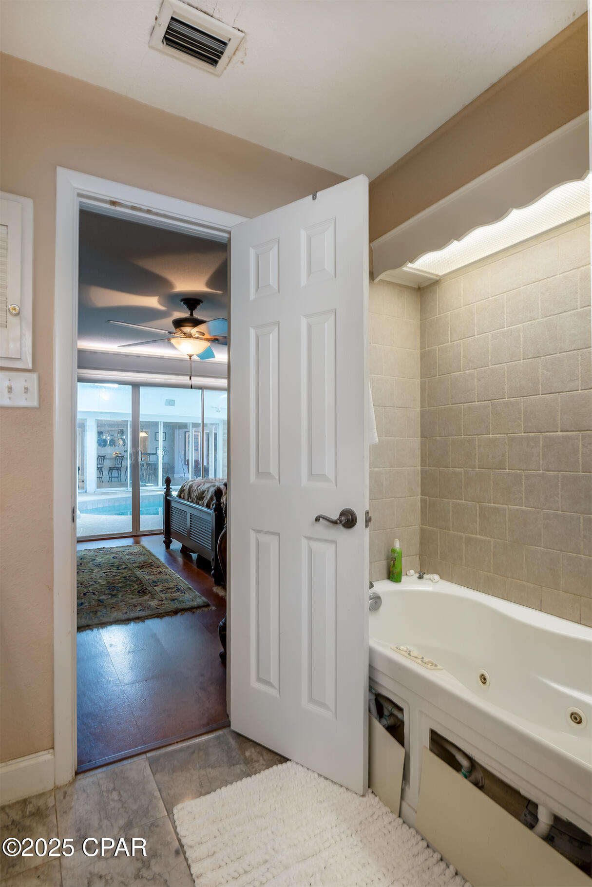 Uqwyuo143h9oy4 Ewcqxr39pmriiqlcwudkzj9g4dyq