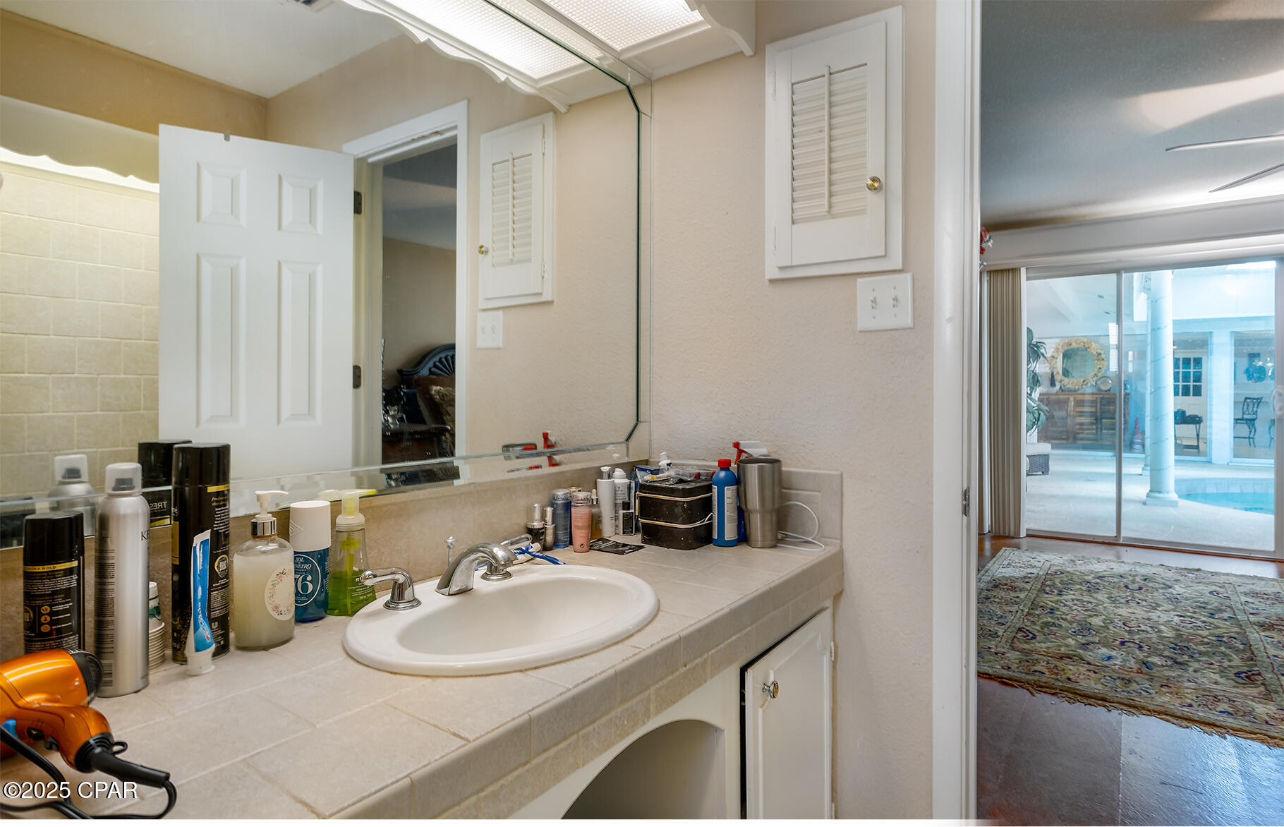 9kucmriphb35b3nahy7hgrcb4aawupse54kgzjh35ri