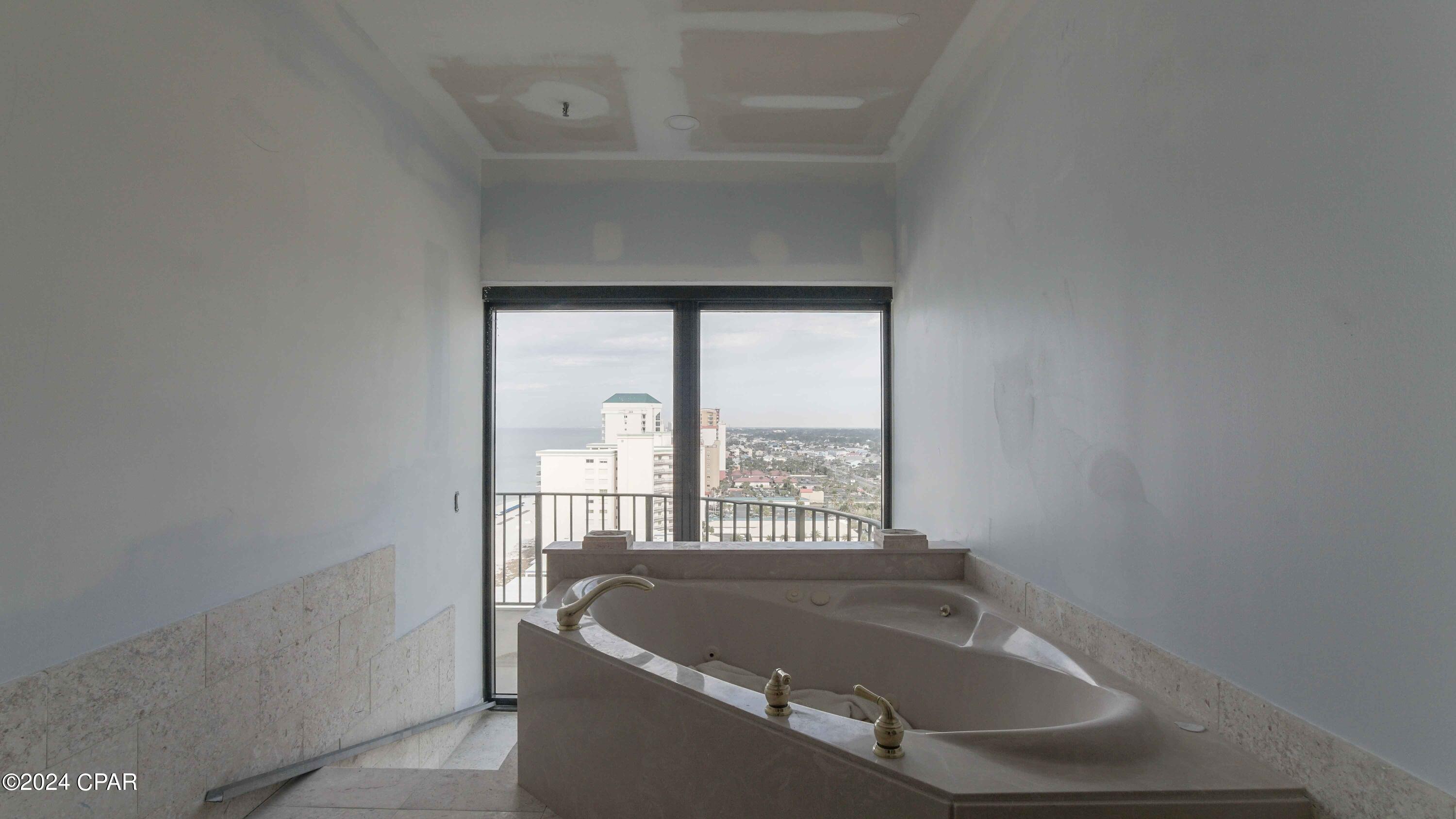 Ngishpvcmjhgjhuuqu4i5avsufalm13koznsnge9pm0