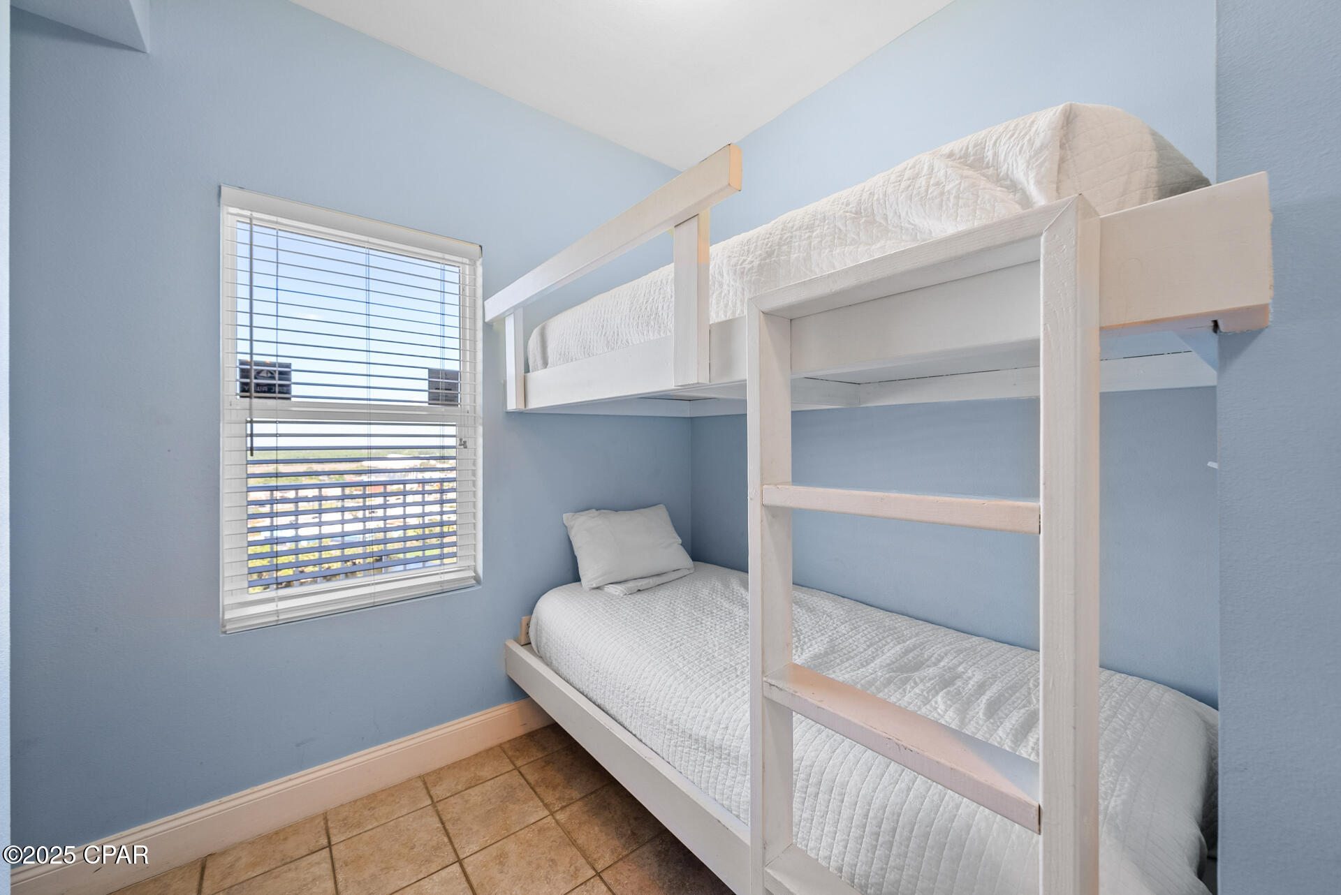 Image 18 For 9860 Thomas Drive  1209