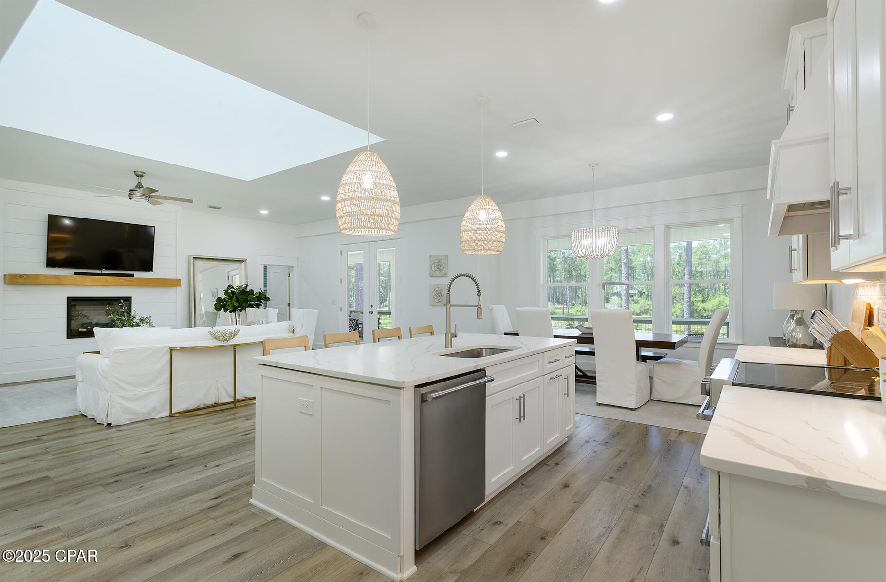 Ea8zund6hatwesnowaizdx5bejzvqwpxcgkpf64rafm