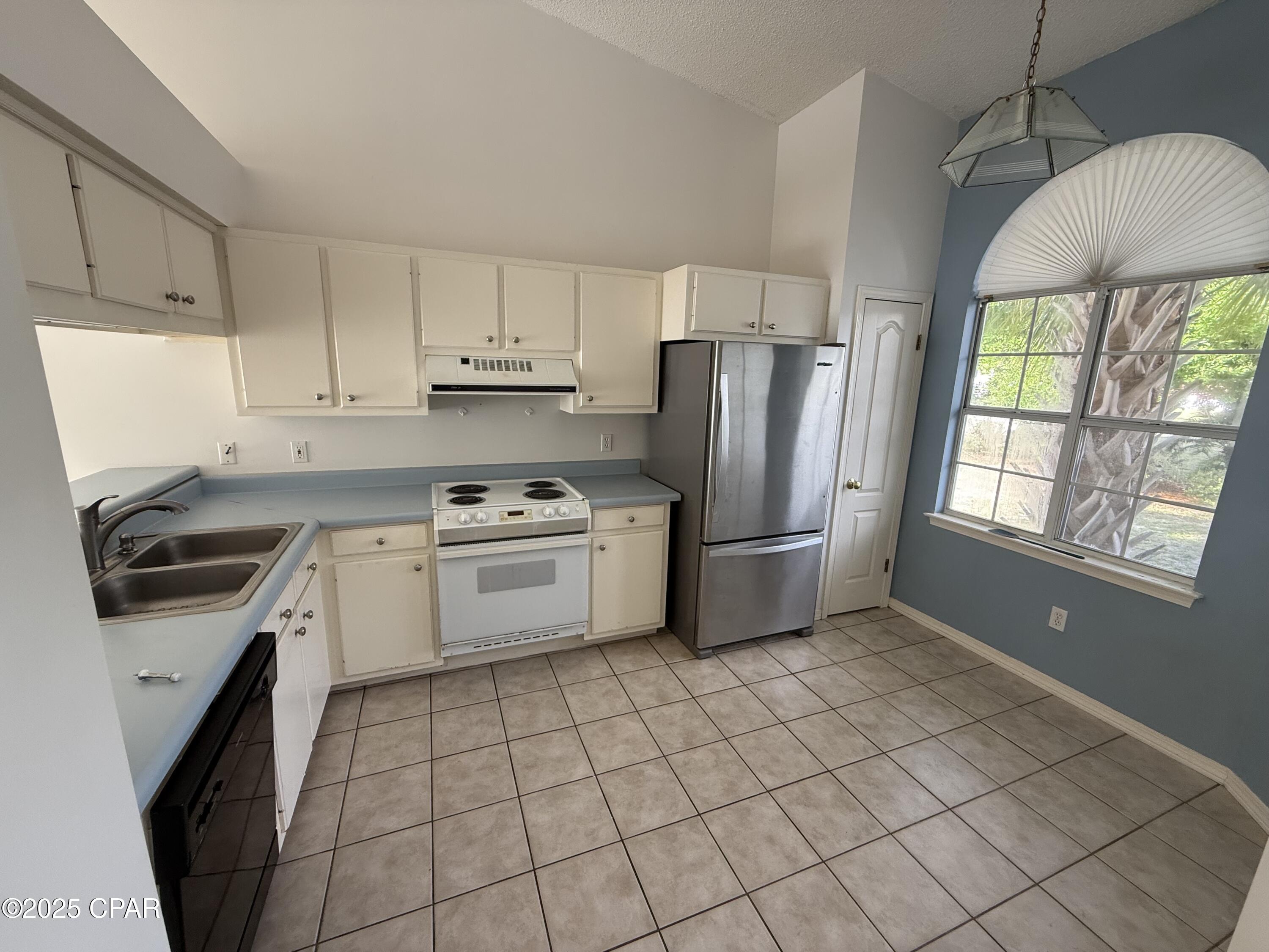 3jturlyezc0rzvyfxrzivgbgm1r _eqteqjrgfnp9gq