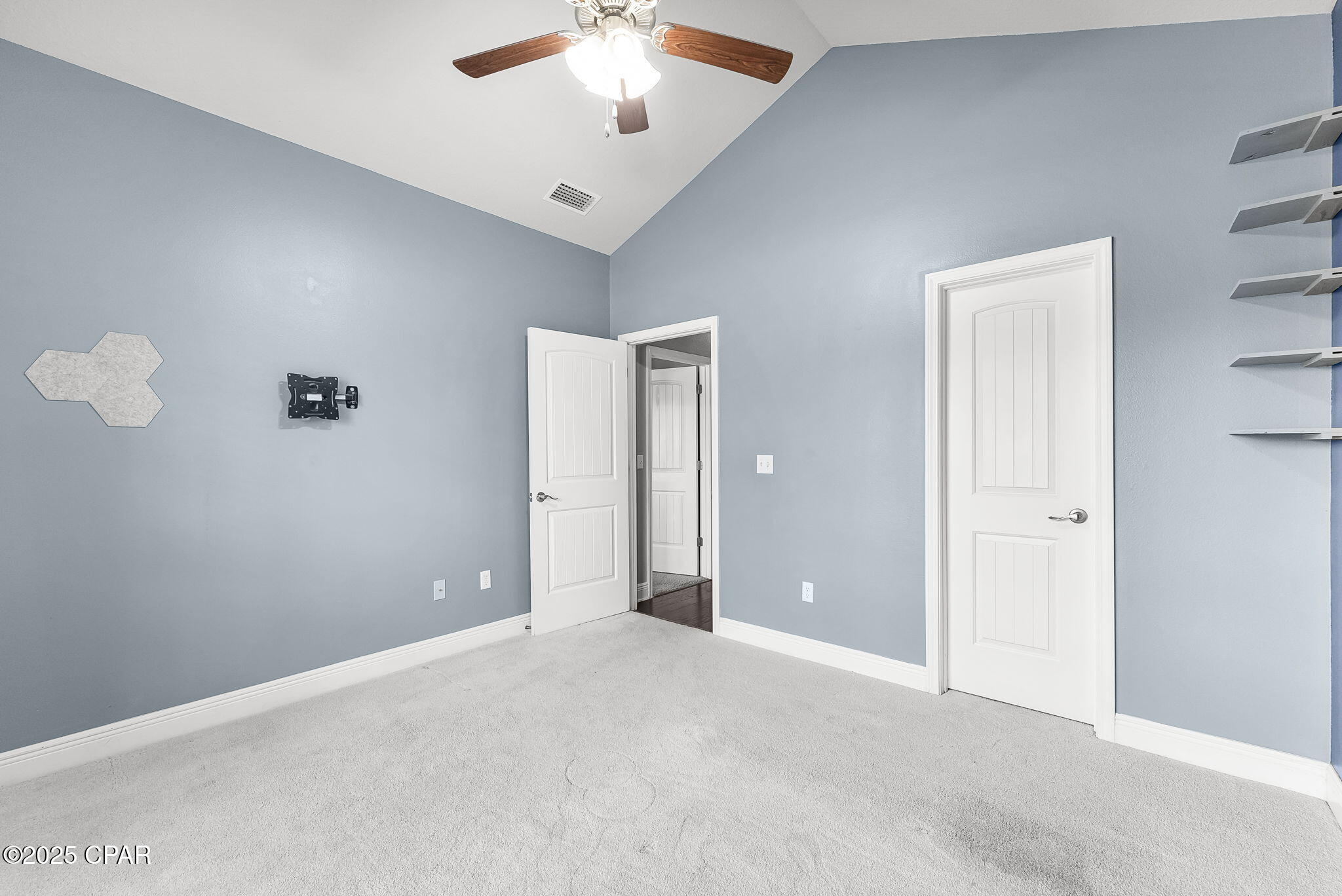 A_5zz2h0anw6hrkjd1bwi4hrspwnwx2royfap8zctzq