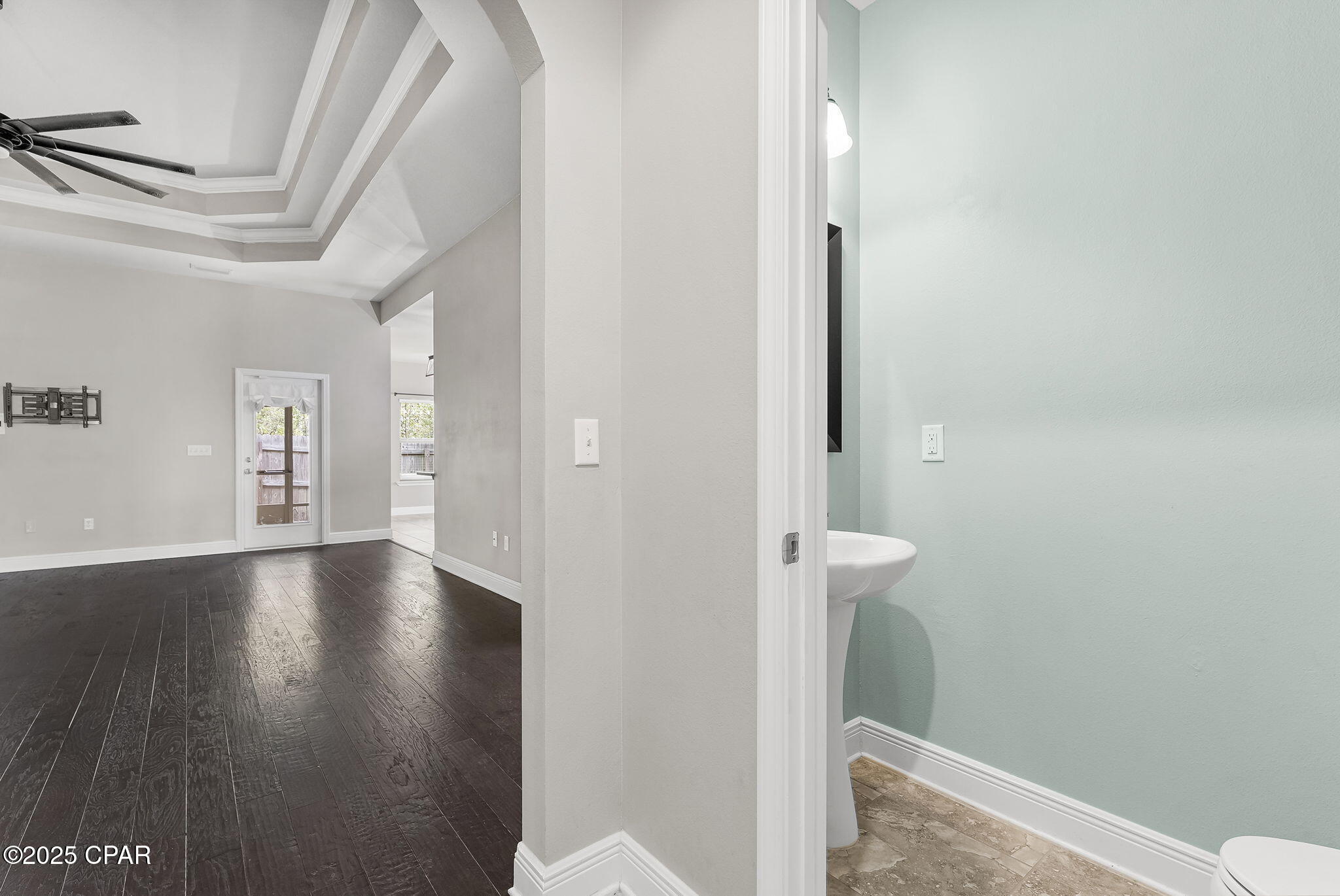 Ac Bijz75zlncnh94aiw5vzfdzbicktyf7q6jawl4cm