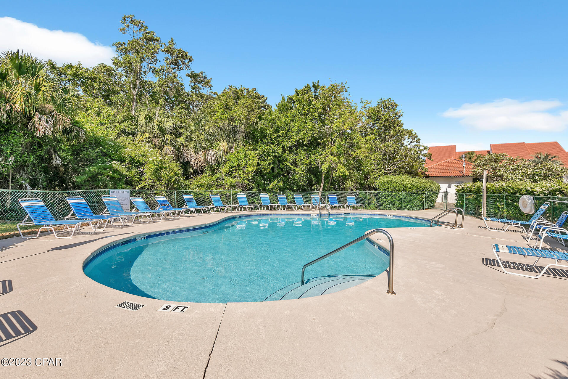 Eizksm4yphvfy1kwgxltbev413cuxgymqivvgrb  K4