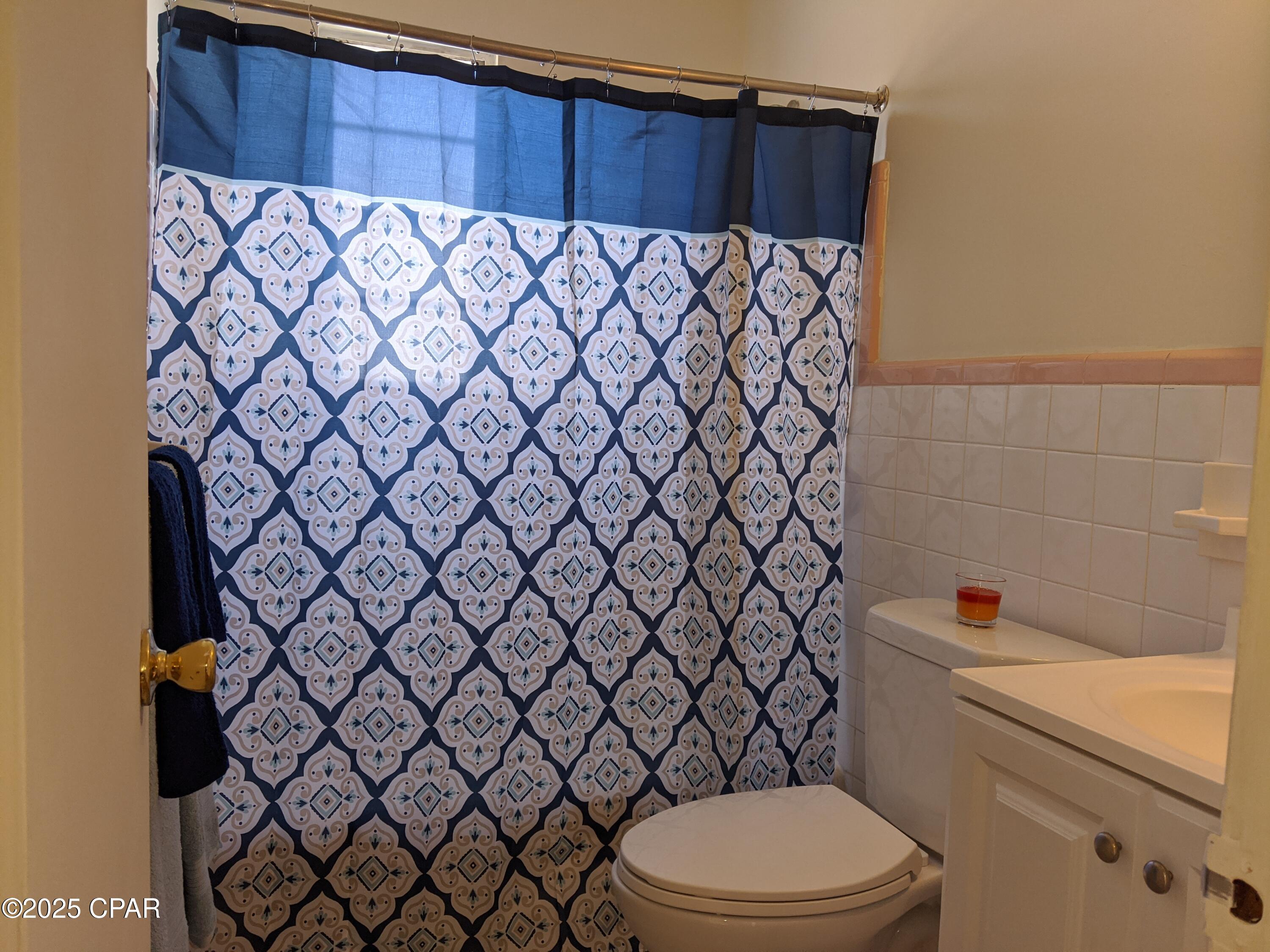 Listing photo id 2 for 2651 Vista Rise  #2540 A