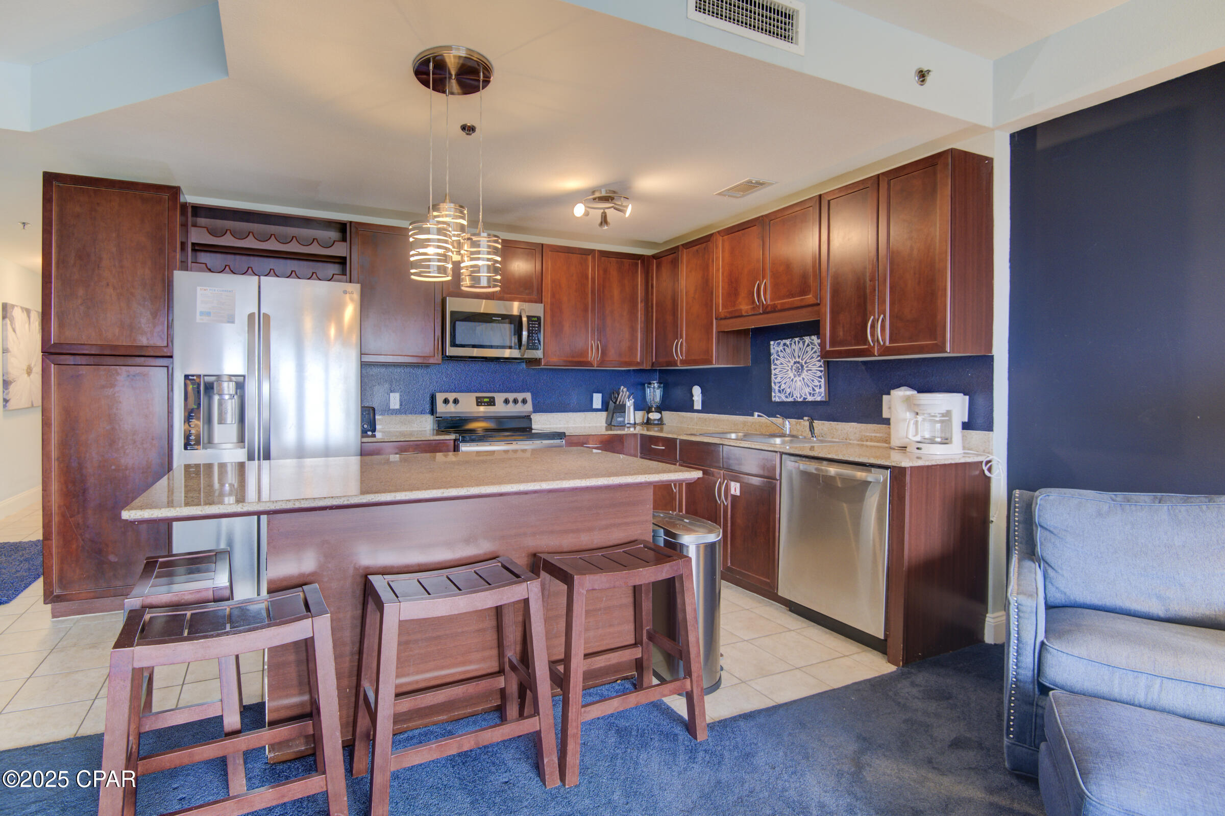 Zmevtnm9ea Kbgh9sf2zz_2ibws4jzqbuvgk6yi8wmc