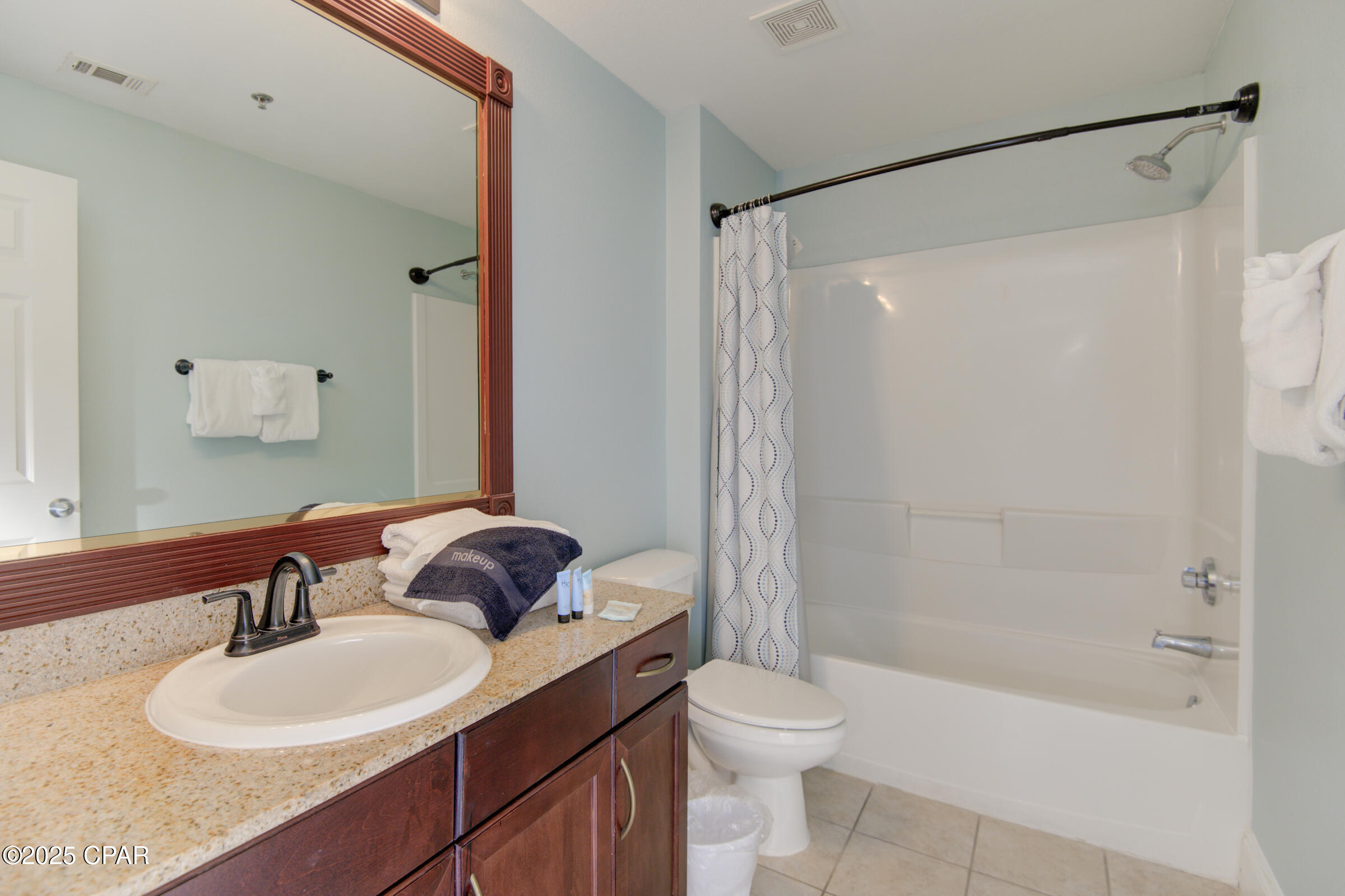 Ak2oolvj2xl Bxzio5nj3b4rmcasqnjkughsvcv75v4