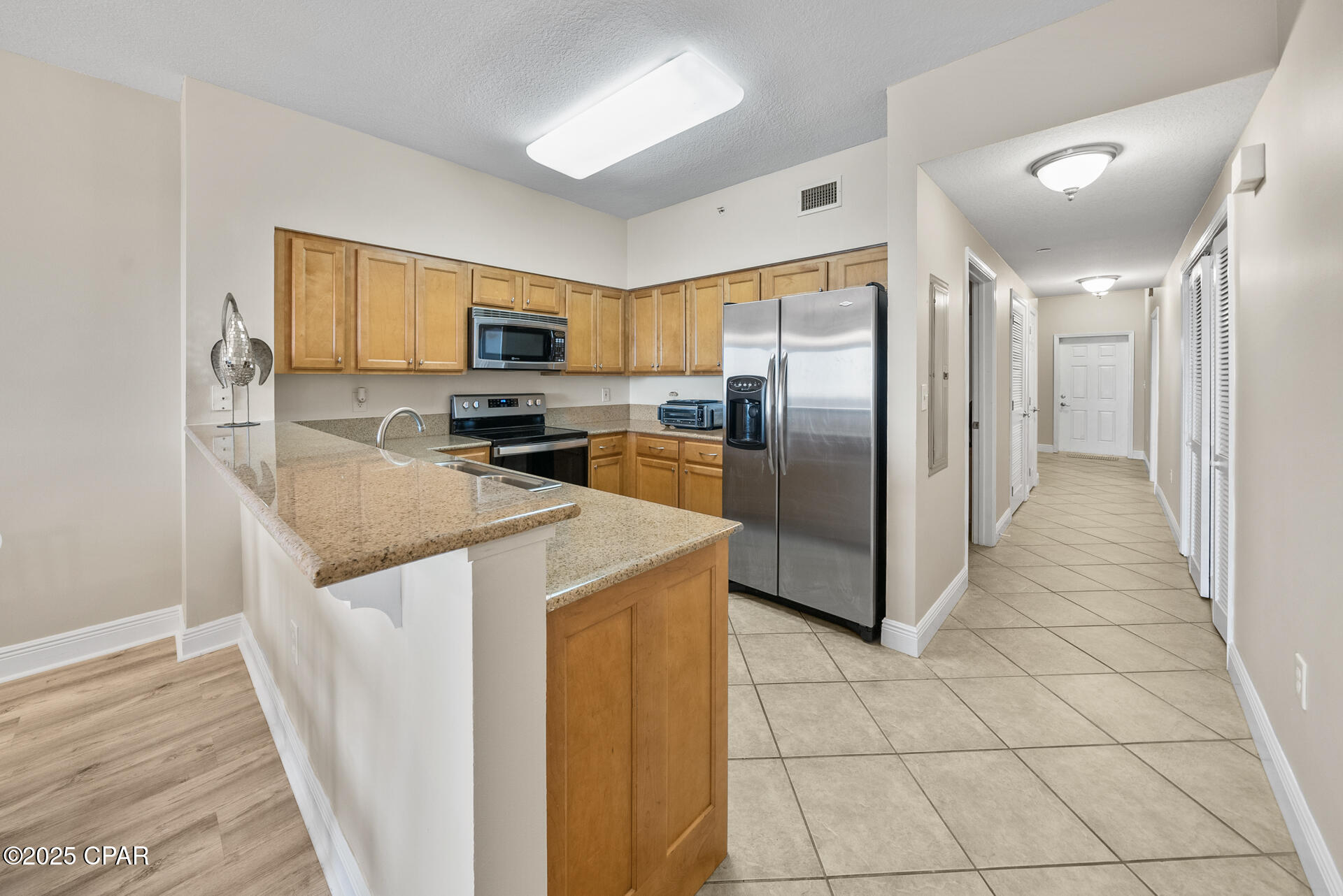 Image 8 For 2400 Grandiflora Boulevard E407