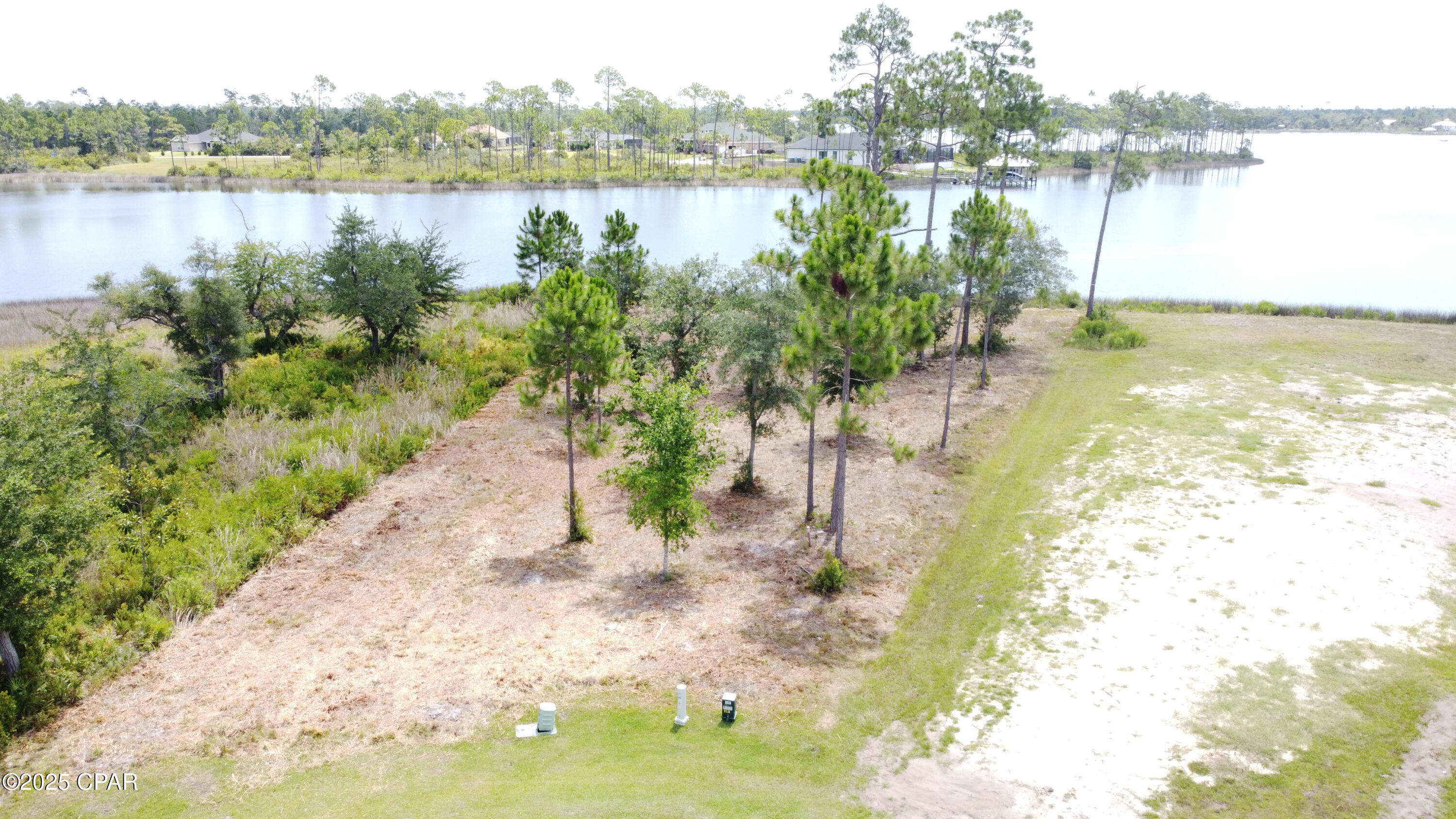 Hugtlrovecc6rjpsxzhiwmr9ixg_r00yc54 4dawe04