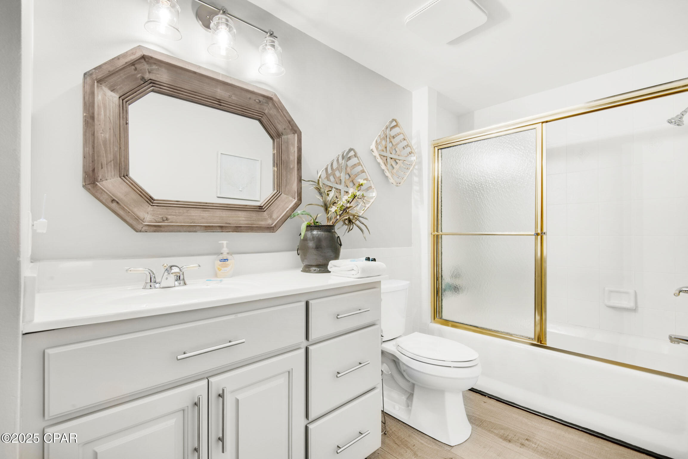 0if0nhmaslzvqedebnoiqq825llnx18s20bihfzlrq4