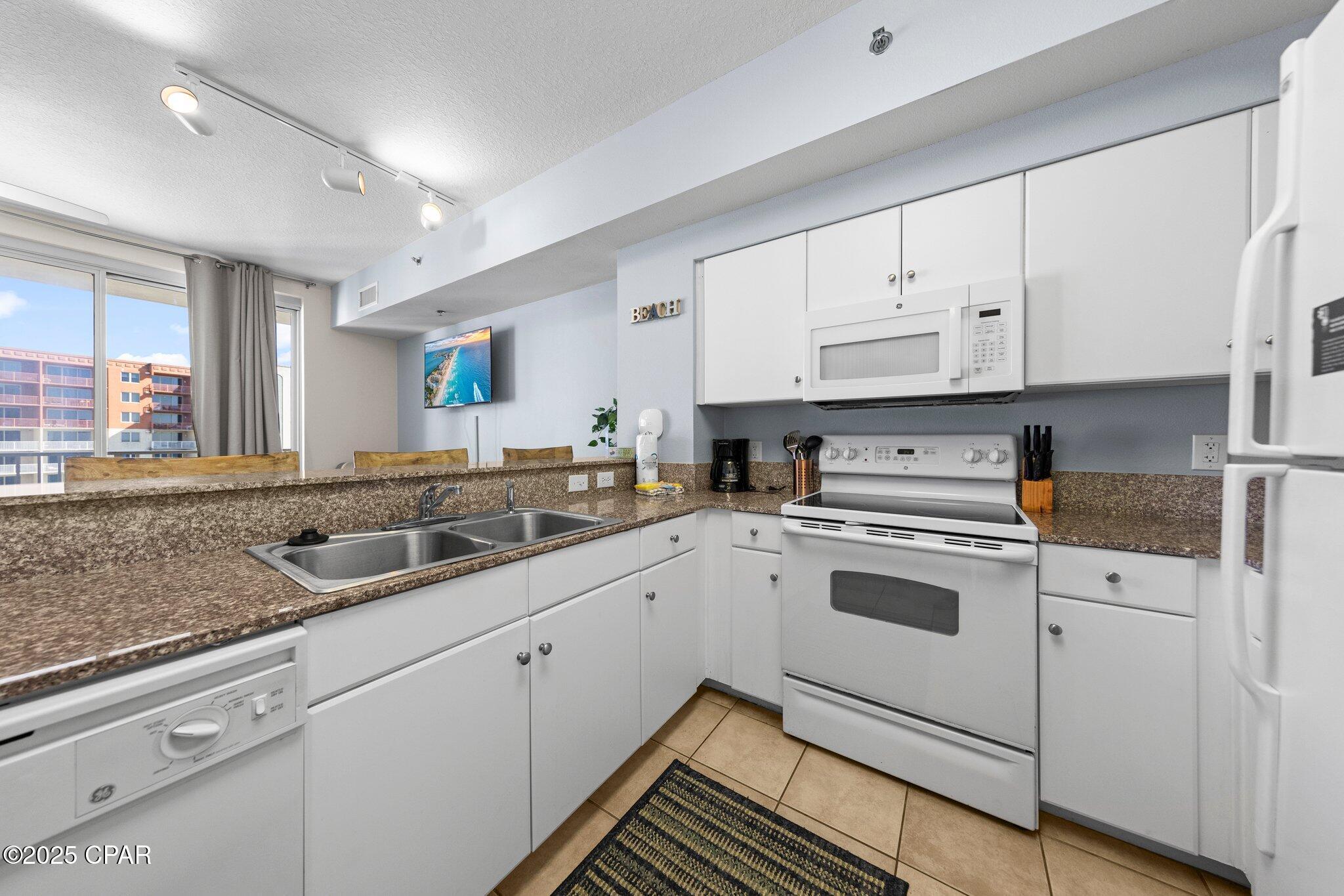 Cbcku O09jytgiewou07i22t29xt1a3aciae_scoswa