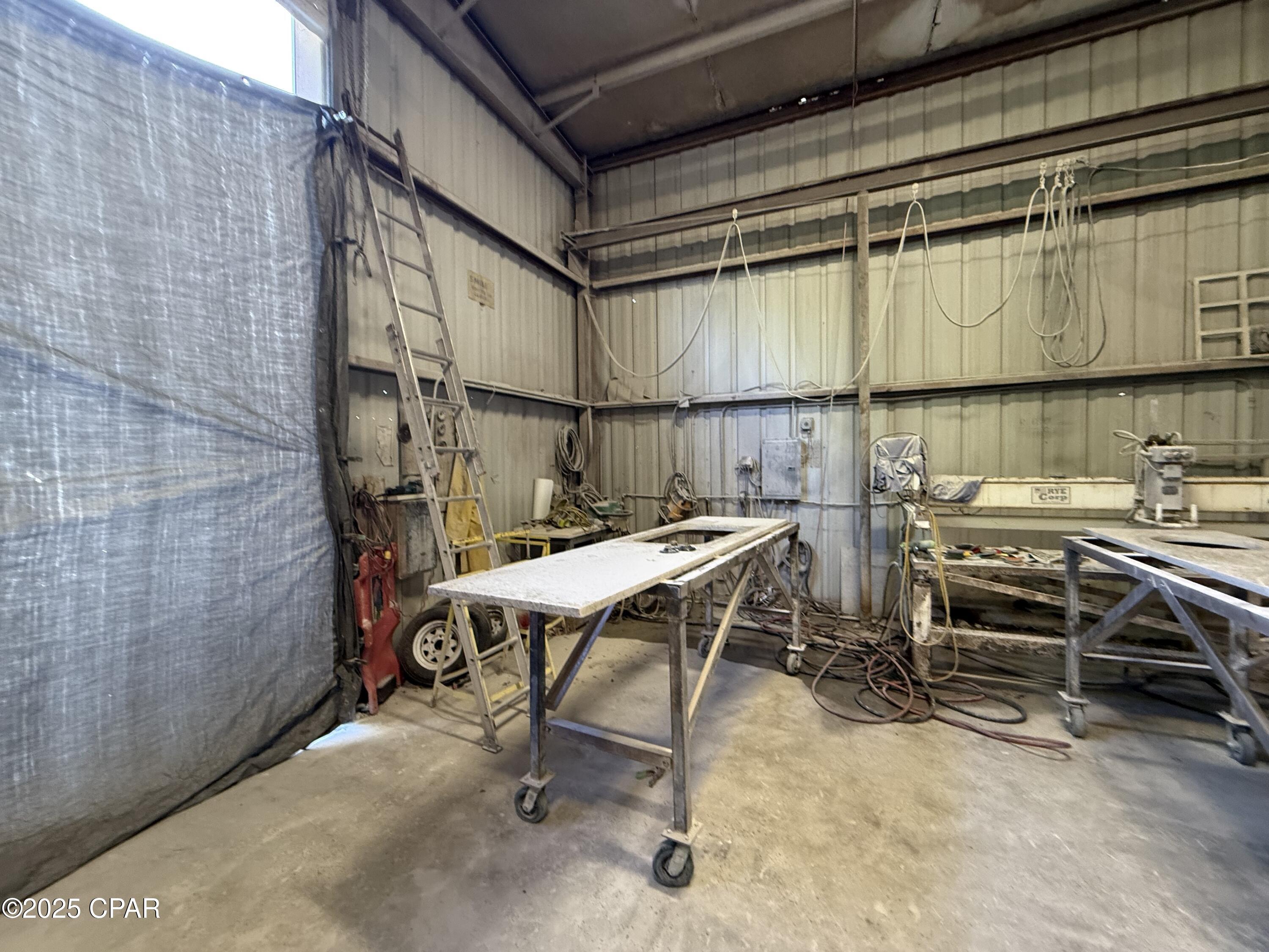 Bzhhwqhzldpoyvpkyeweq06cahdzankp1bgmlftppmu