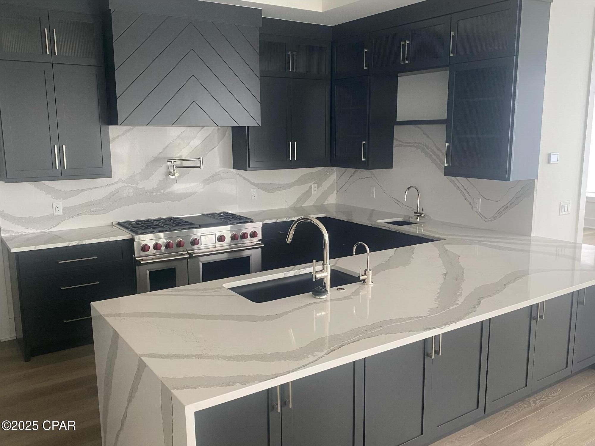 Ix H6ozuwoics_5owvqzevo9vw3gm_msmszxepgal3m