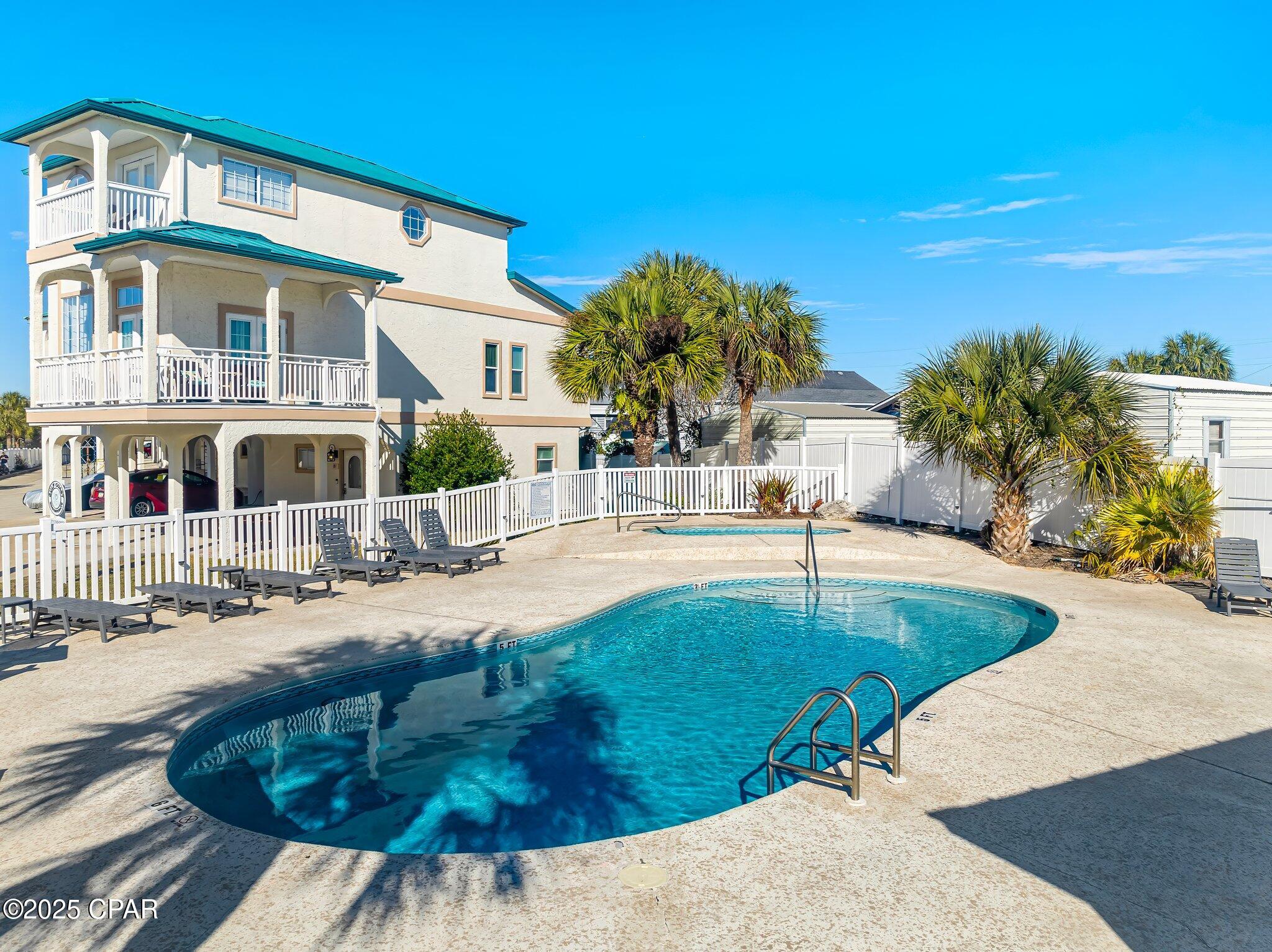 Lx_mfeg0fkvgqv2vt5ex1v_ck6w3h0tece Z1gt2ovu