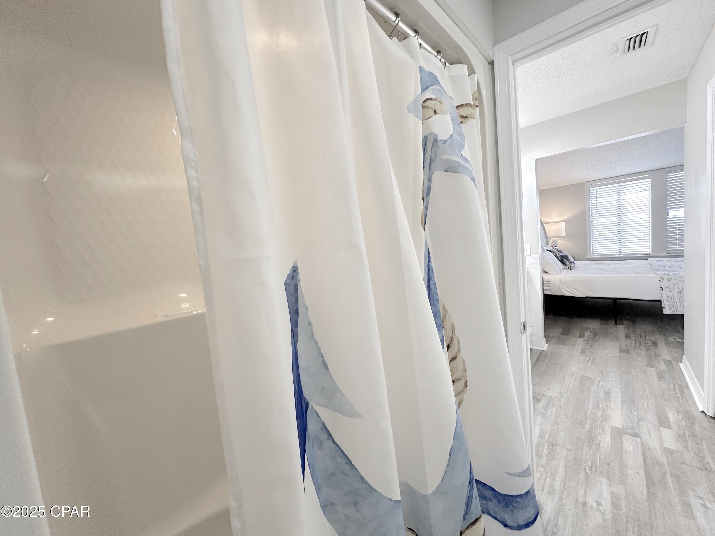 Image 30 For 8730 Thomas Drive 213