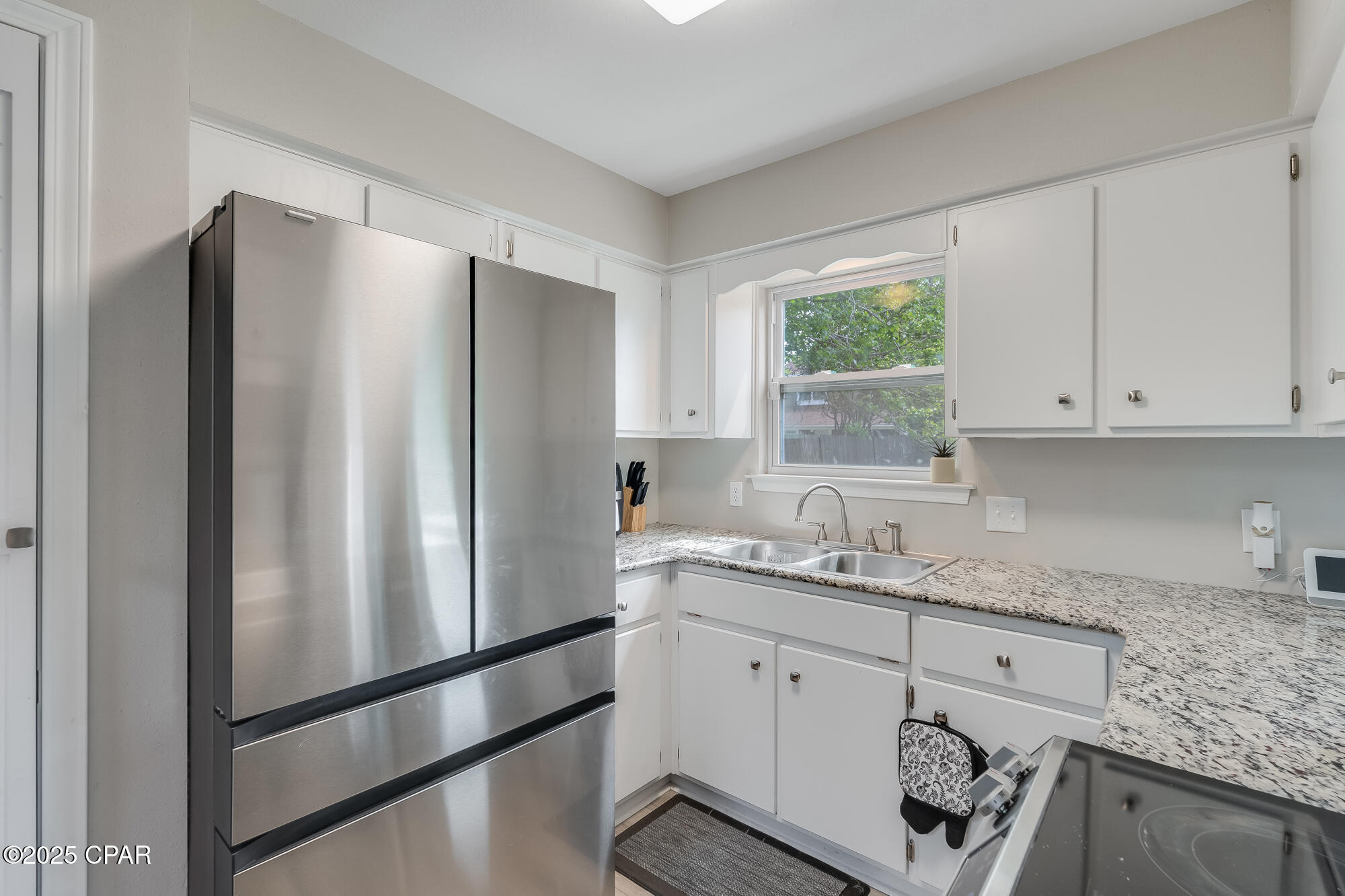 Fpeyt_djuvs81elcfpe7cxgwjpjancz1gdyjkamus3o