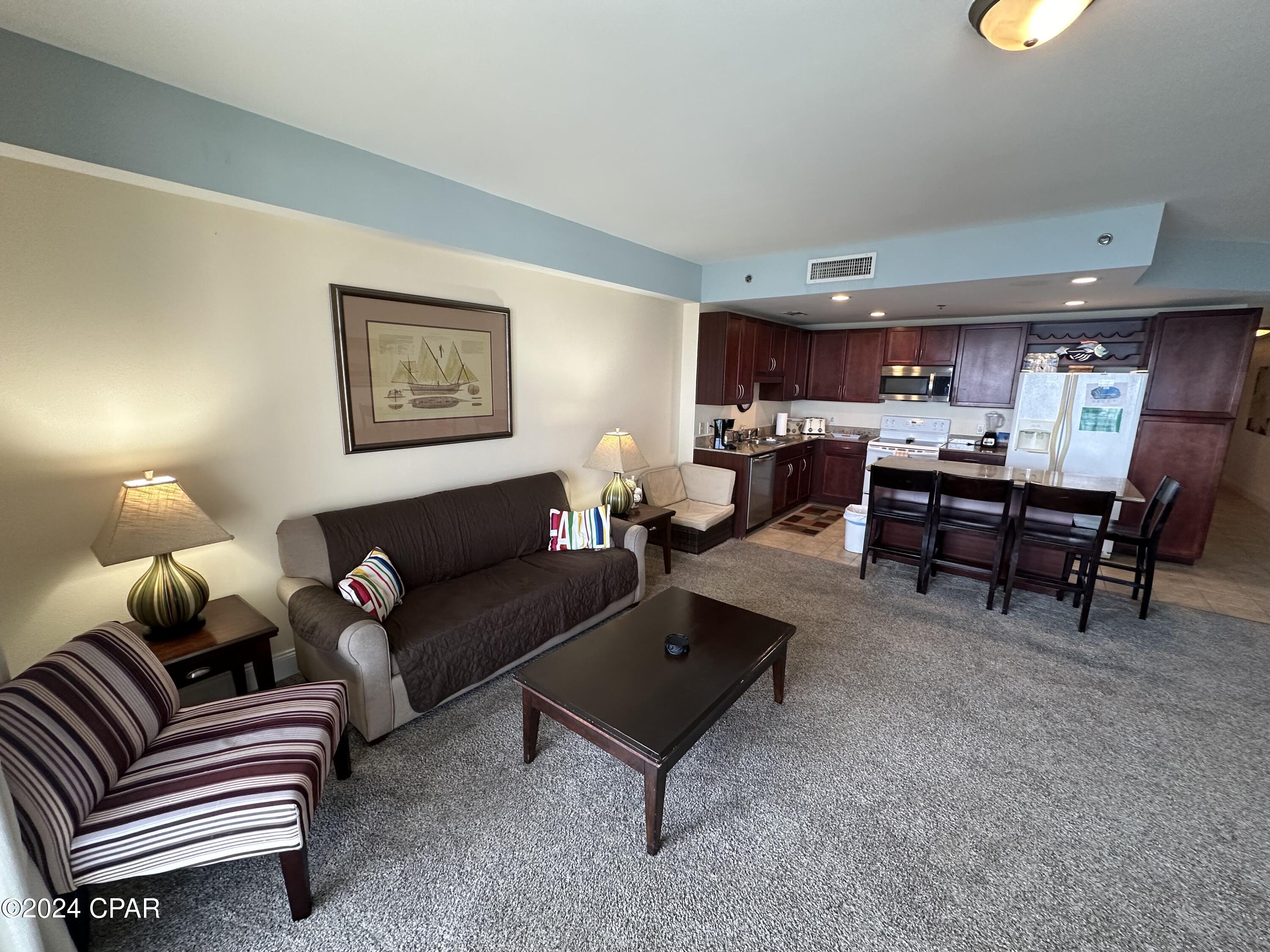 Image 4 For 9860 Thomas Drive 1915