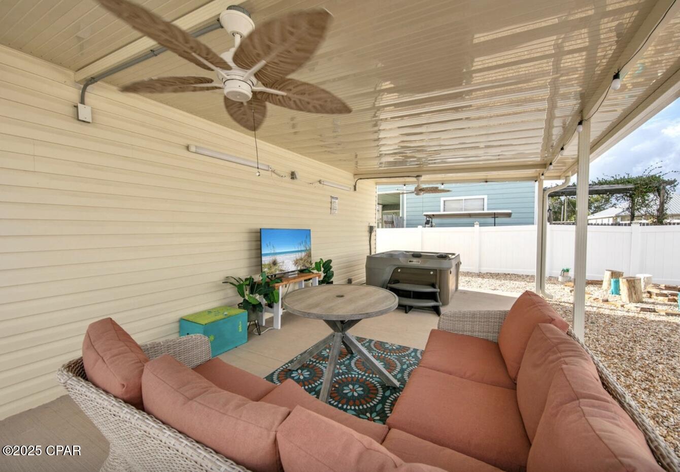 4ge_cgxwroznzpsqyv0as7qnui43kd9zl2c8ykzqqjy