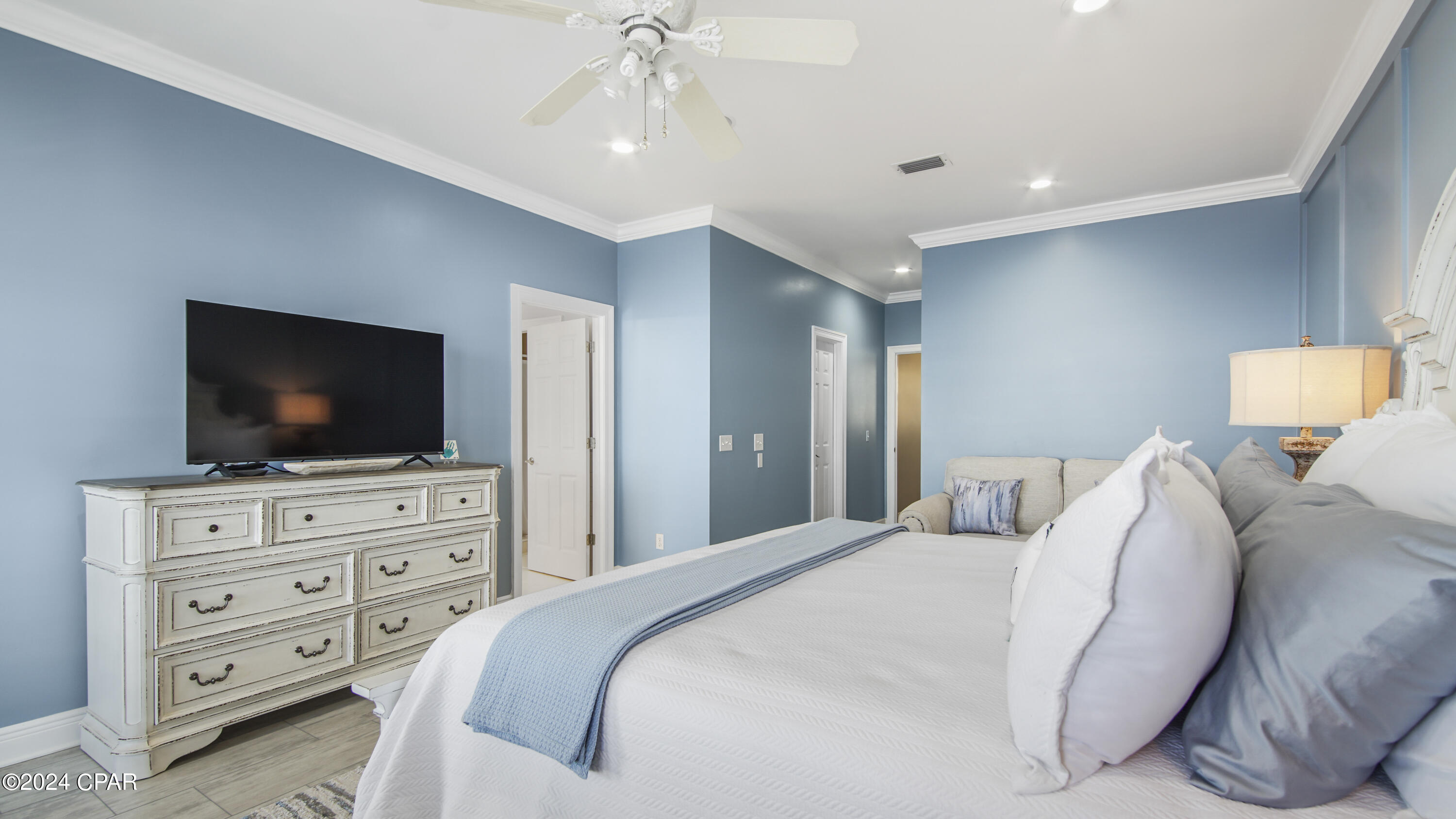 Image 32 For 2328 Pelican Bay Ct