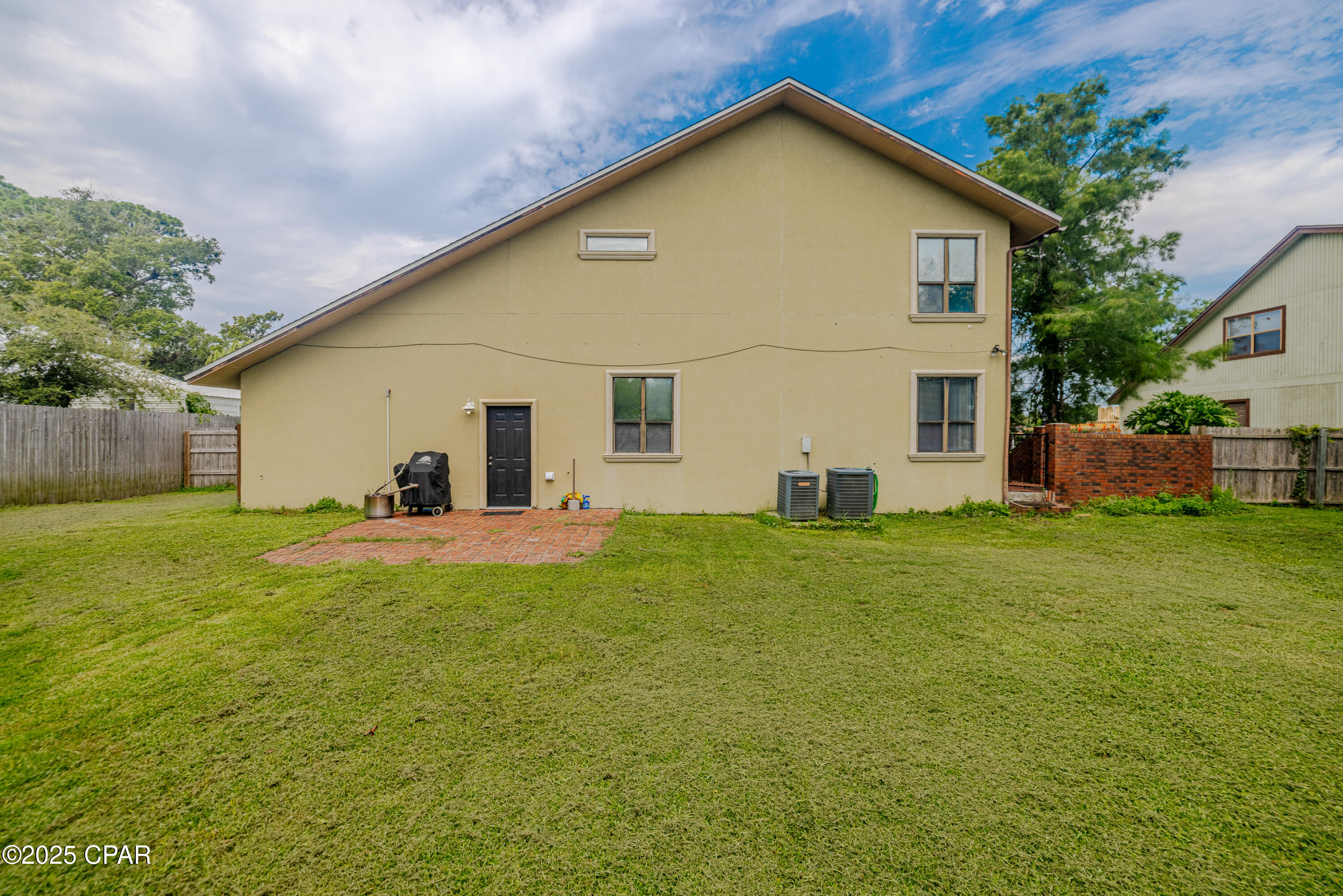 Lhr_ayx43zrdexzqj3covexvlvbrfoc5ycyt3p7yfqo