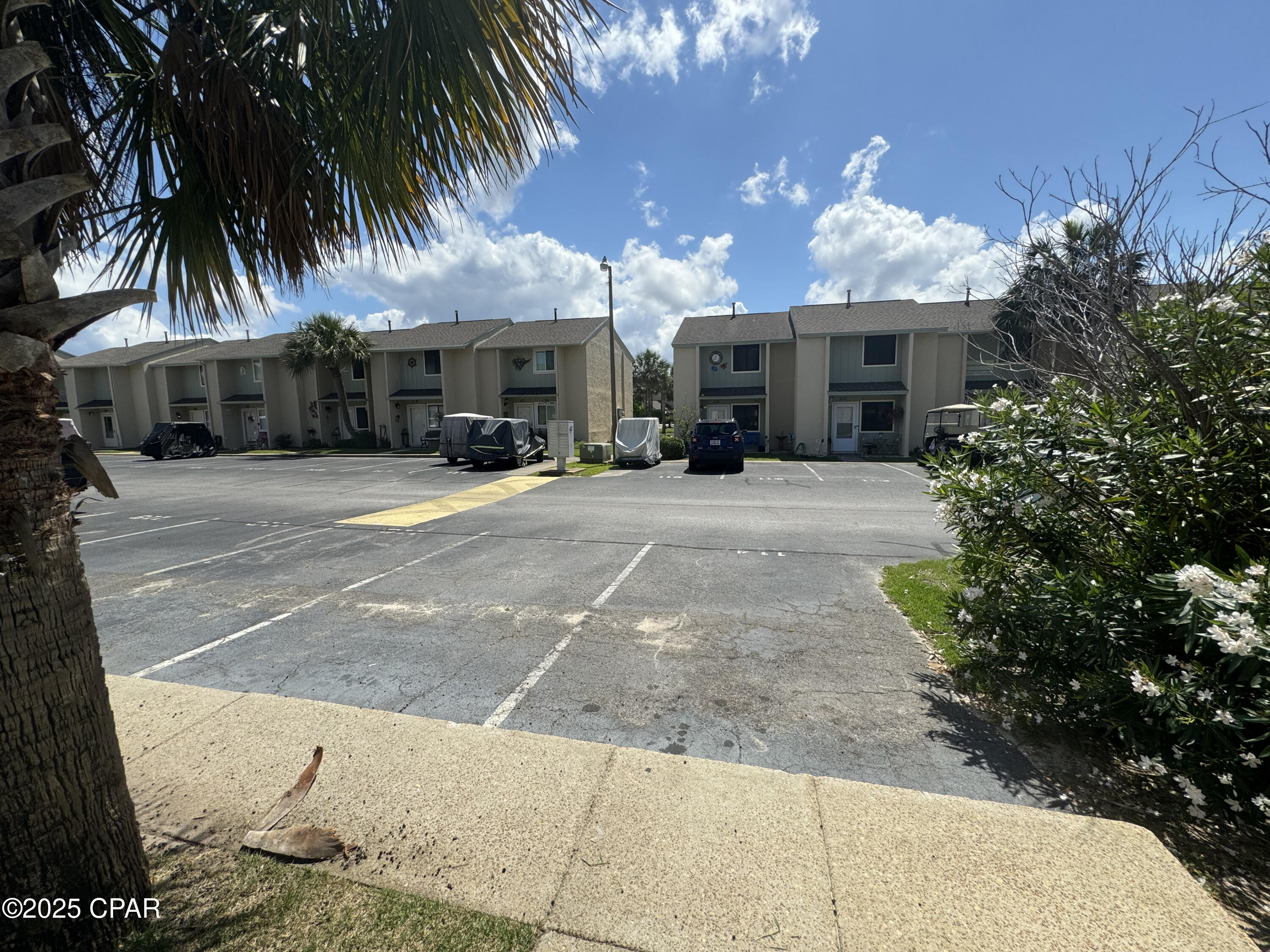 Xy4fcgicjozgtt5qraray_h M_olhbe_jhdsjr6bv4g