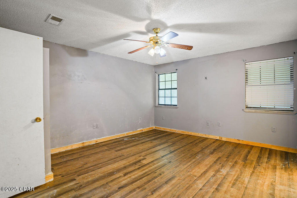 Nioe4mmth8imgkn74p O7nq_f0wnr5qqesjt6qn_bdm