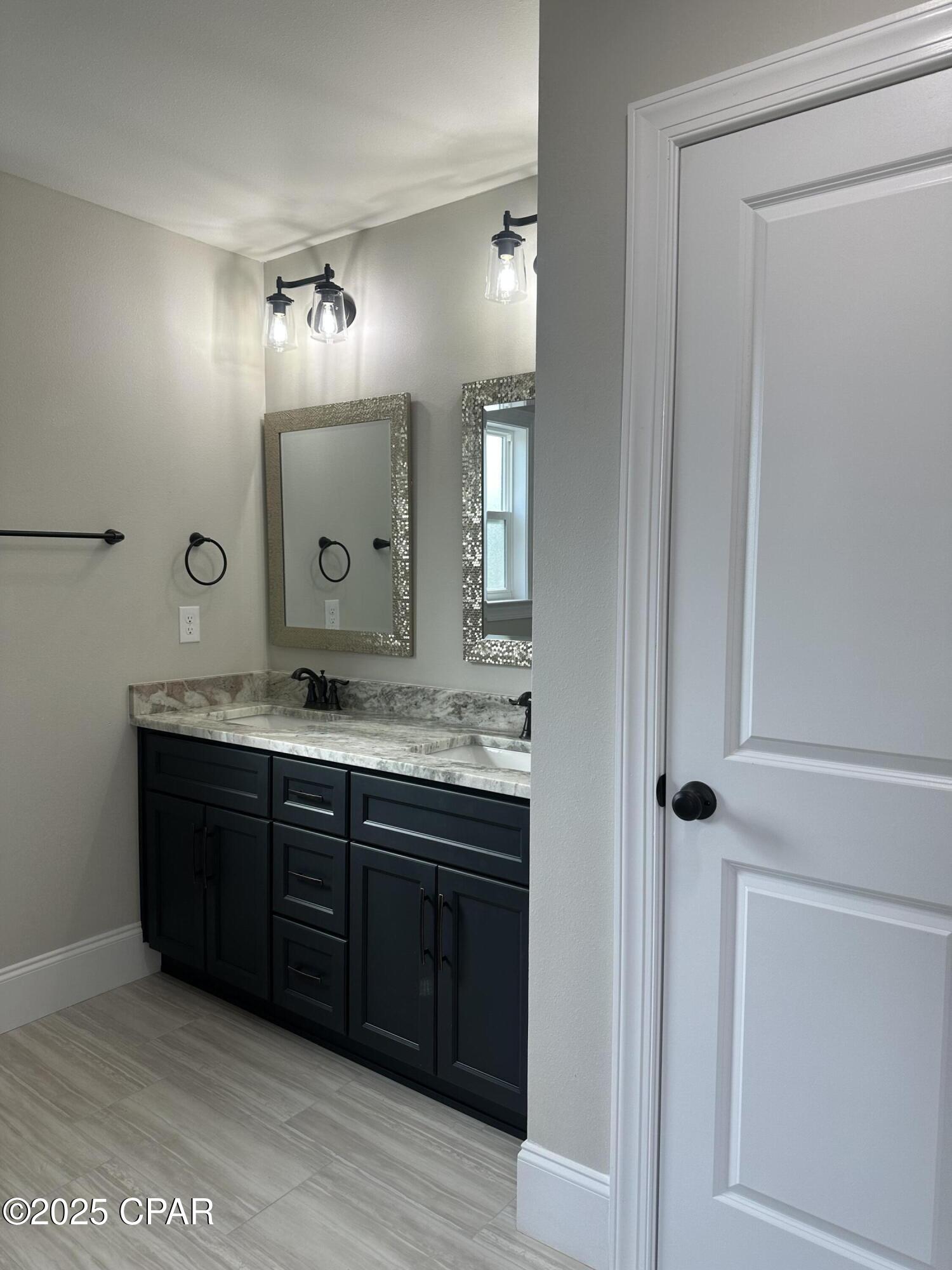 5f1fw2e9wb9or3dgpfzpixcbryrkytz2a_u Aixenek