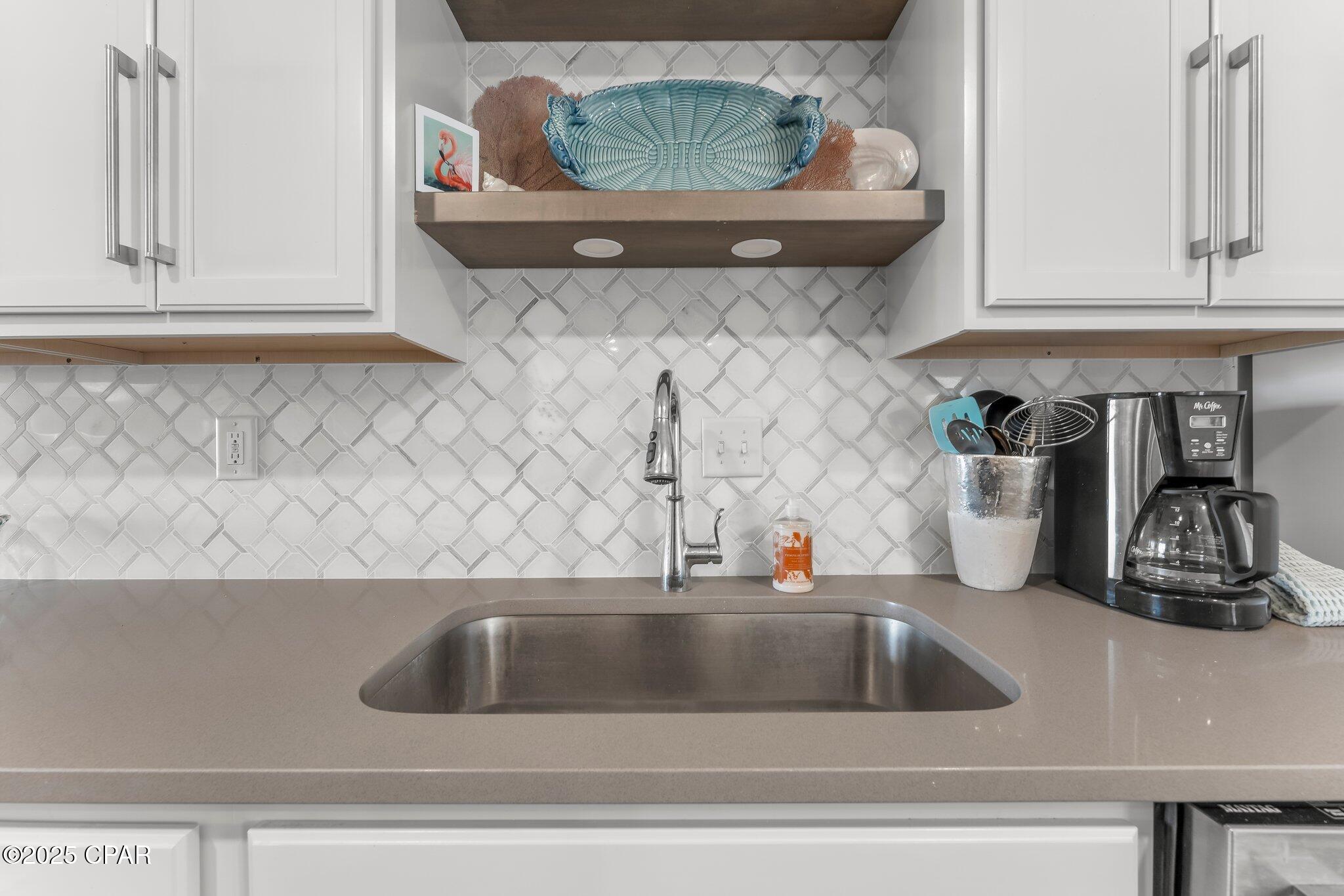 Zt93qujyfcryof3cxe7wa8mmriheszgjeyailhn0bhi