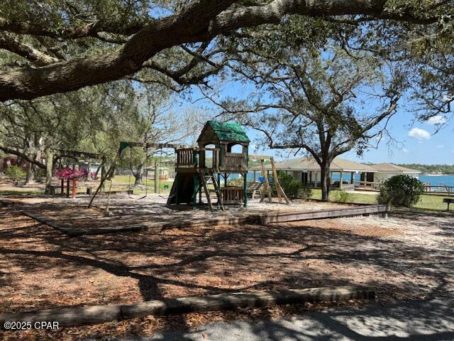 Lvwj3inafqkxxulkm8kvrxv4_i8dxi49usjjarvblmy