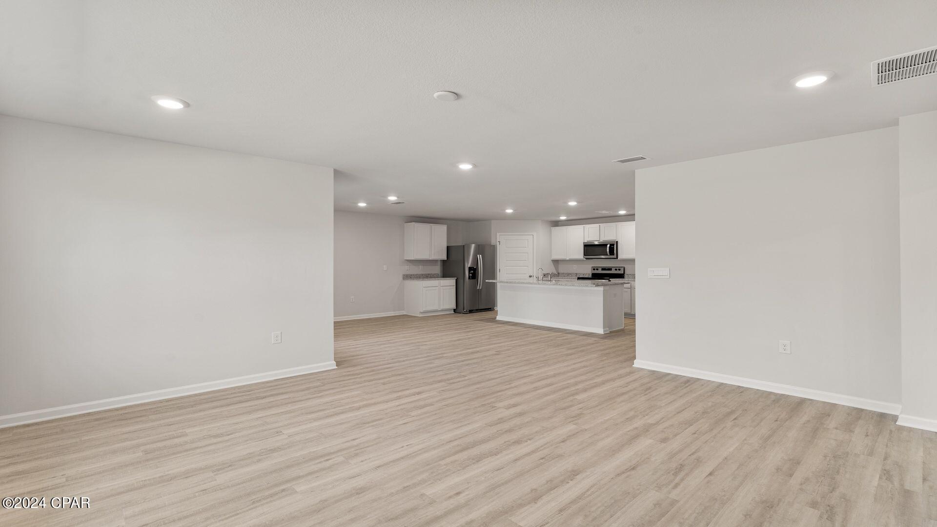 T5tqrtij E10w Yhiszd2fcoda5rncbphhdsrkds9qq