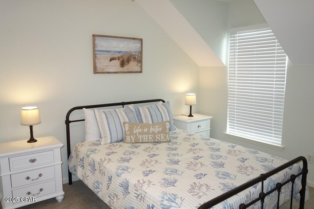 T6a Dr7j2_r_s9ghjrba7nqncurd1_fiucqtsxernnu